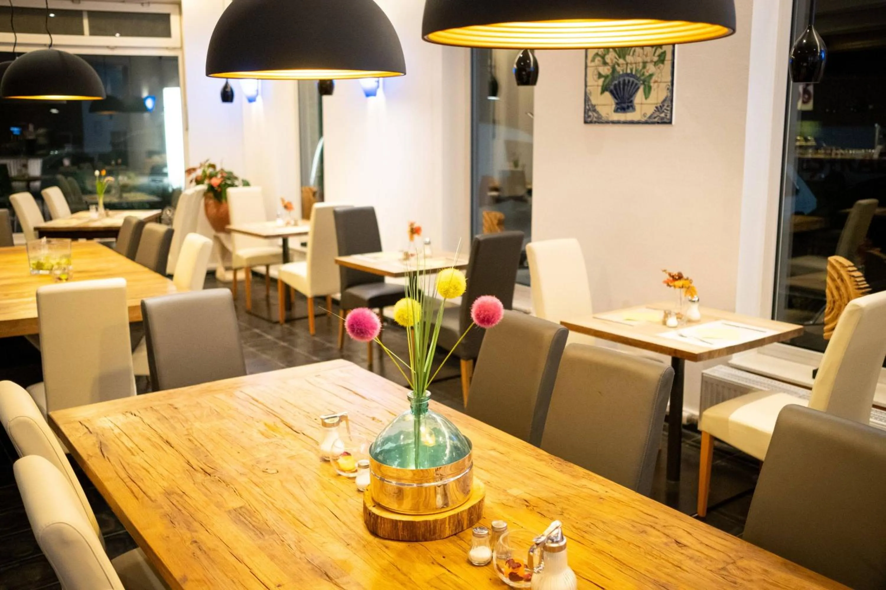 Breakfast in Anor Hotel & Conference Center Frankfurt Airport