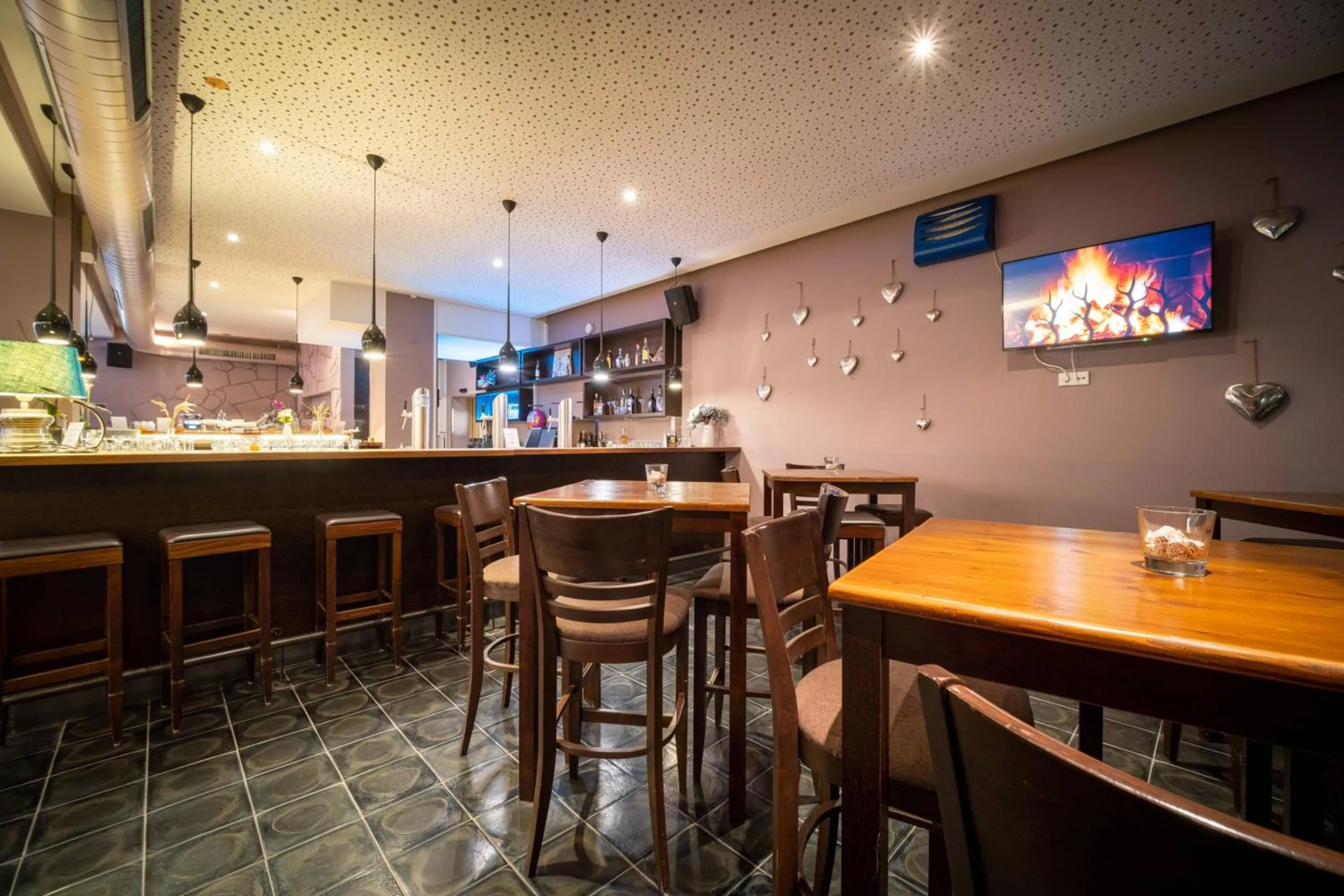 Breakfast in Anor Hotel & Conference Center Frankfurt Airport