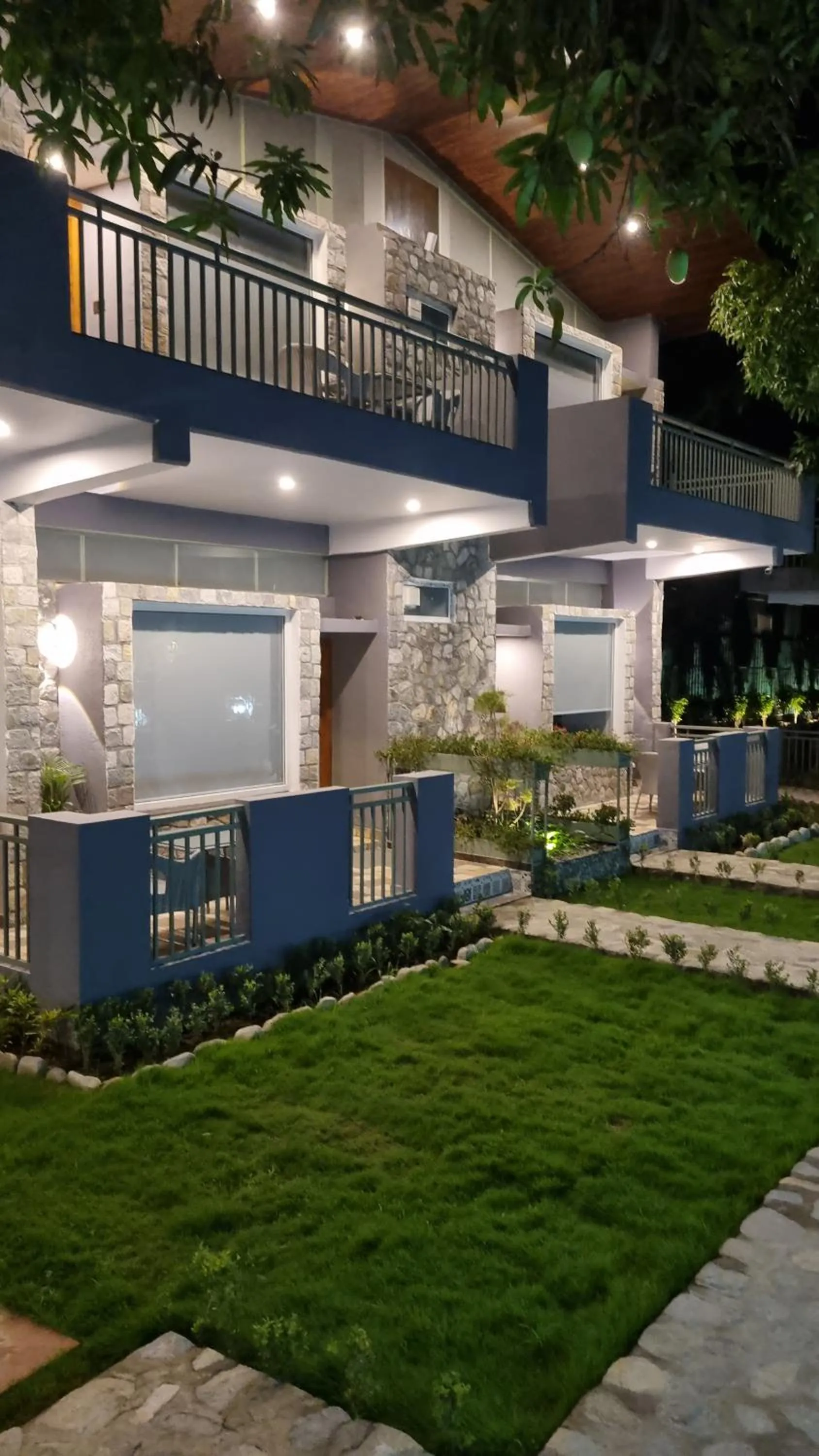 Ravihans Aranyam - Resort & Restaurant