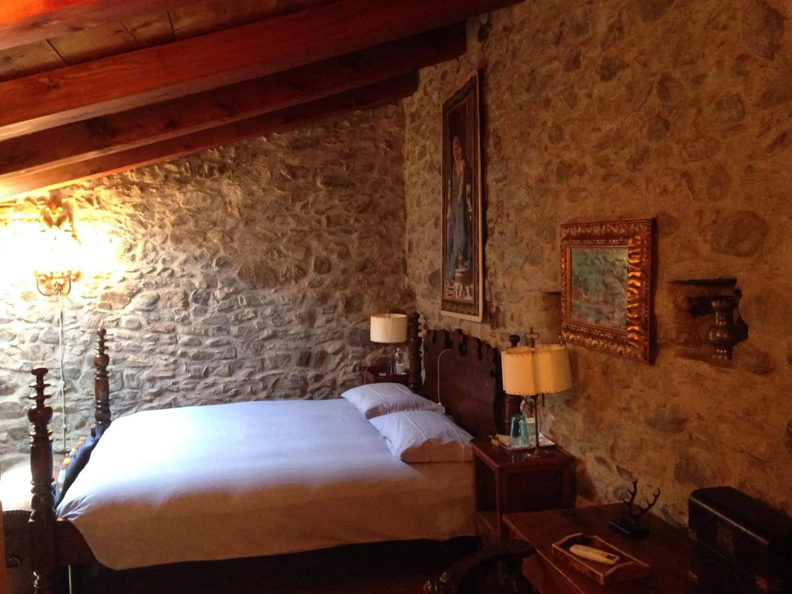 Photo of the whole room, Bed in B&b di Charme Palazzo Lambertenghi
