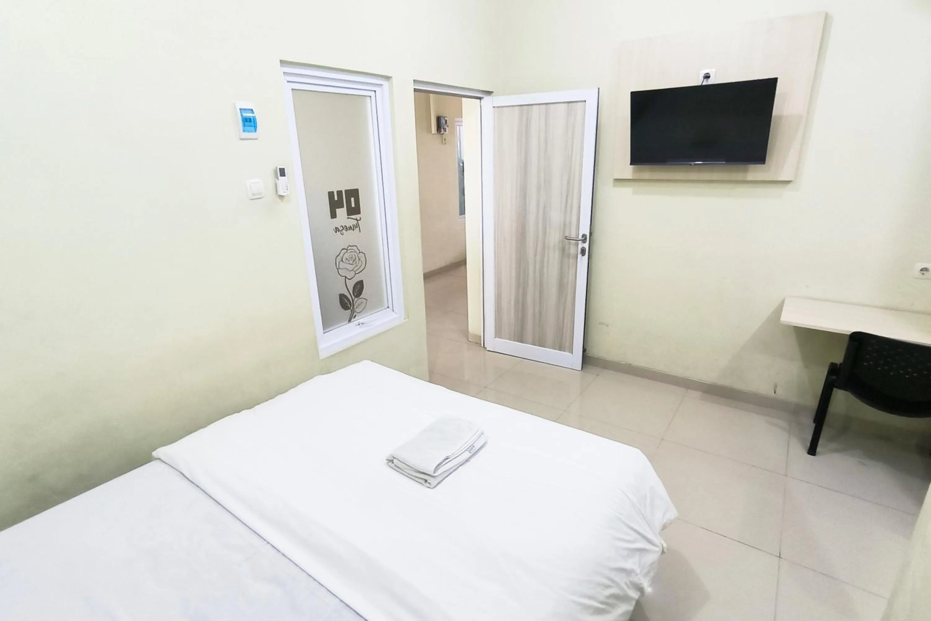 Bed in Tumesa Guesthouse Syariah 2