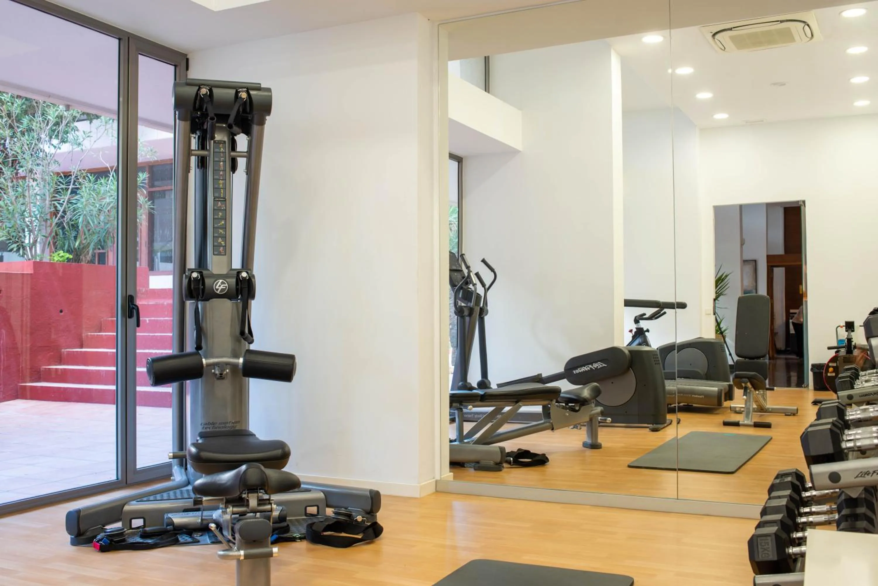 Fitness centre/facilities in Apartamentos Llobet Ibiza