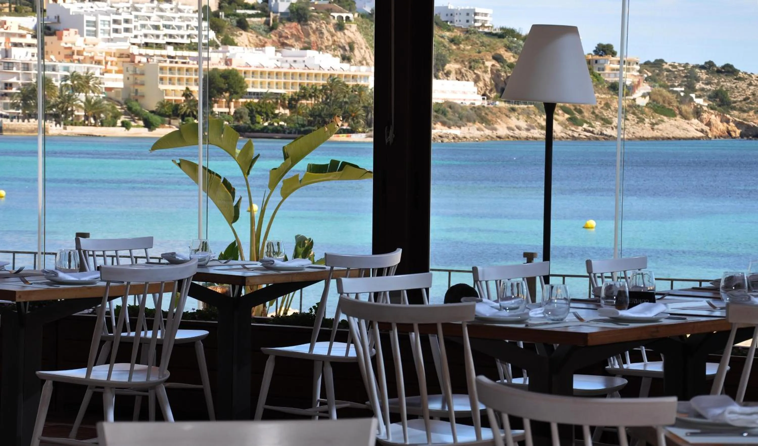 Restaurant/places to eat in Apartamentos Llobet Ibiza