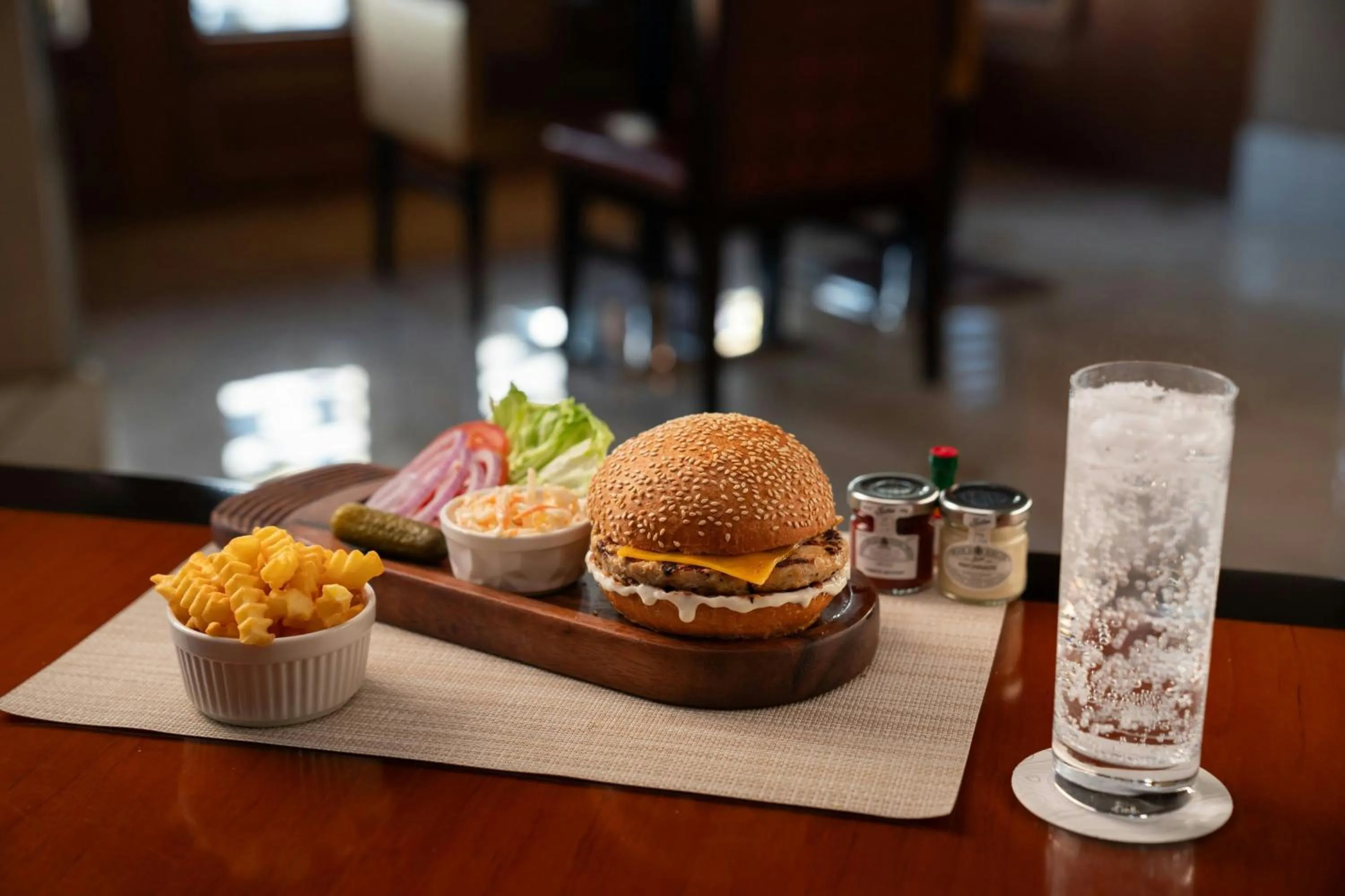 Restaurant/places to eat in Marriott Hotel Jabal Omar Makkah