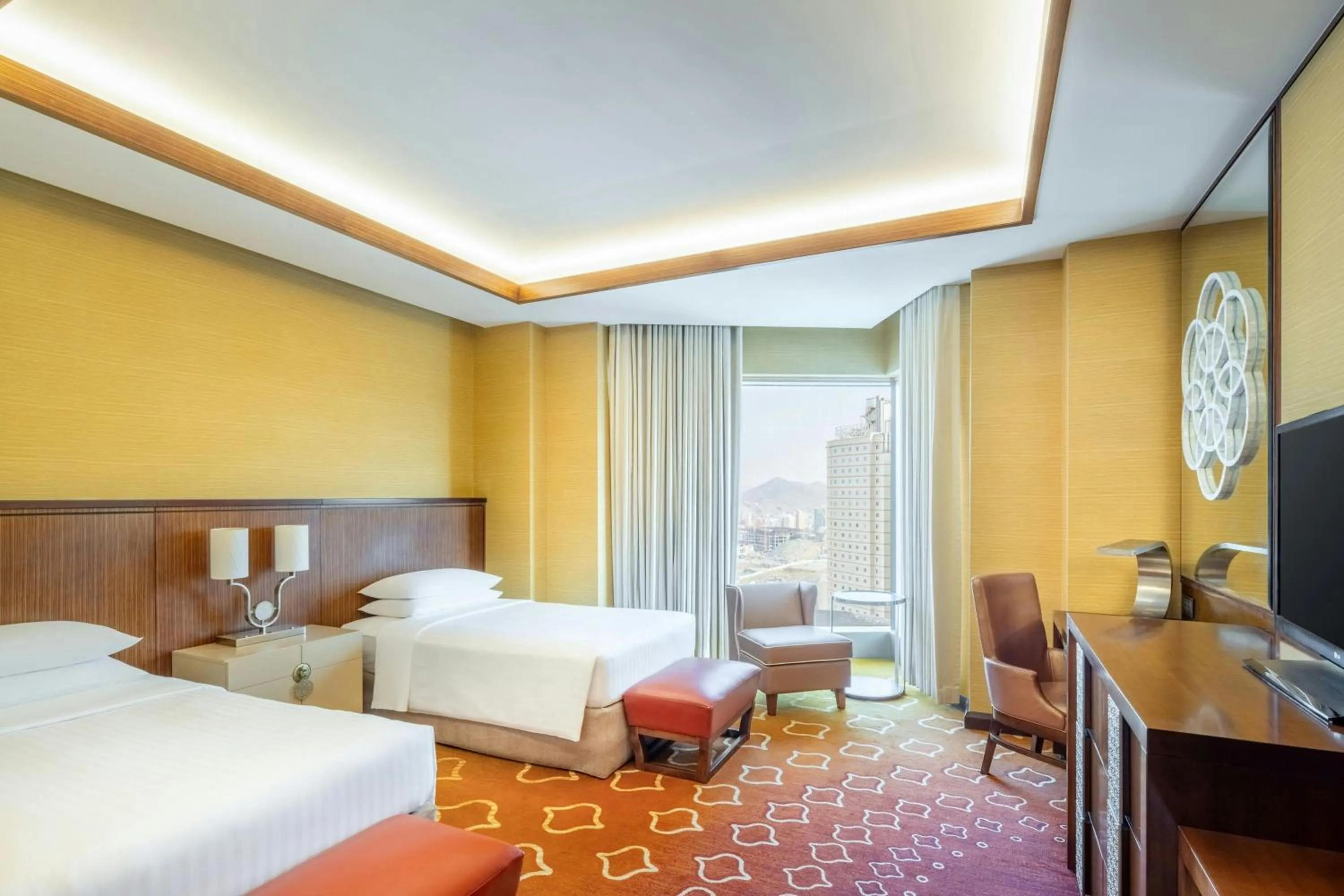 Photo of the whole room, Bed in Marriott Hotel Jabal Omar Makkah