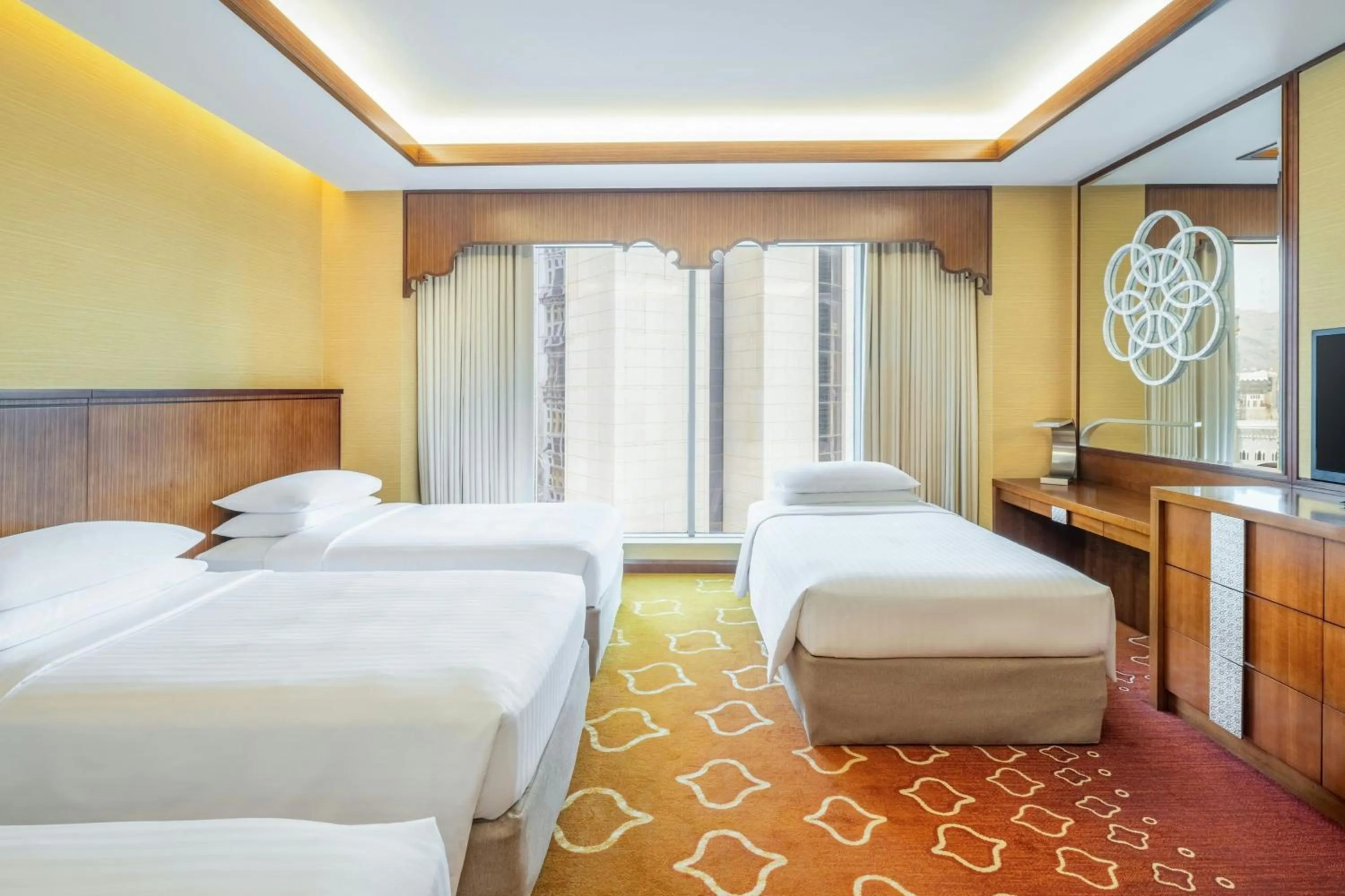 Photo of the whole room, Bed in Marriott Hotel Jabal Omar Makkah