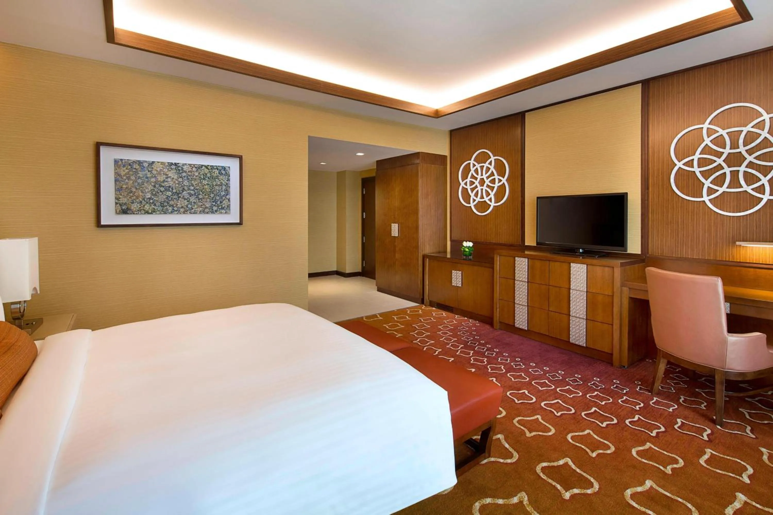 Bedroom, Bed in Marriott Hotel Jabal Omar Makkah
