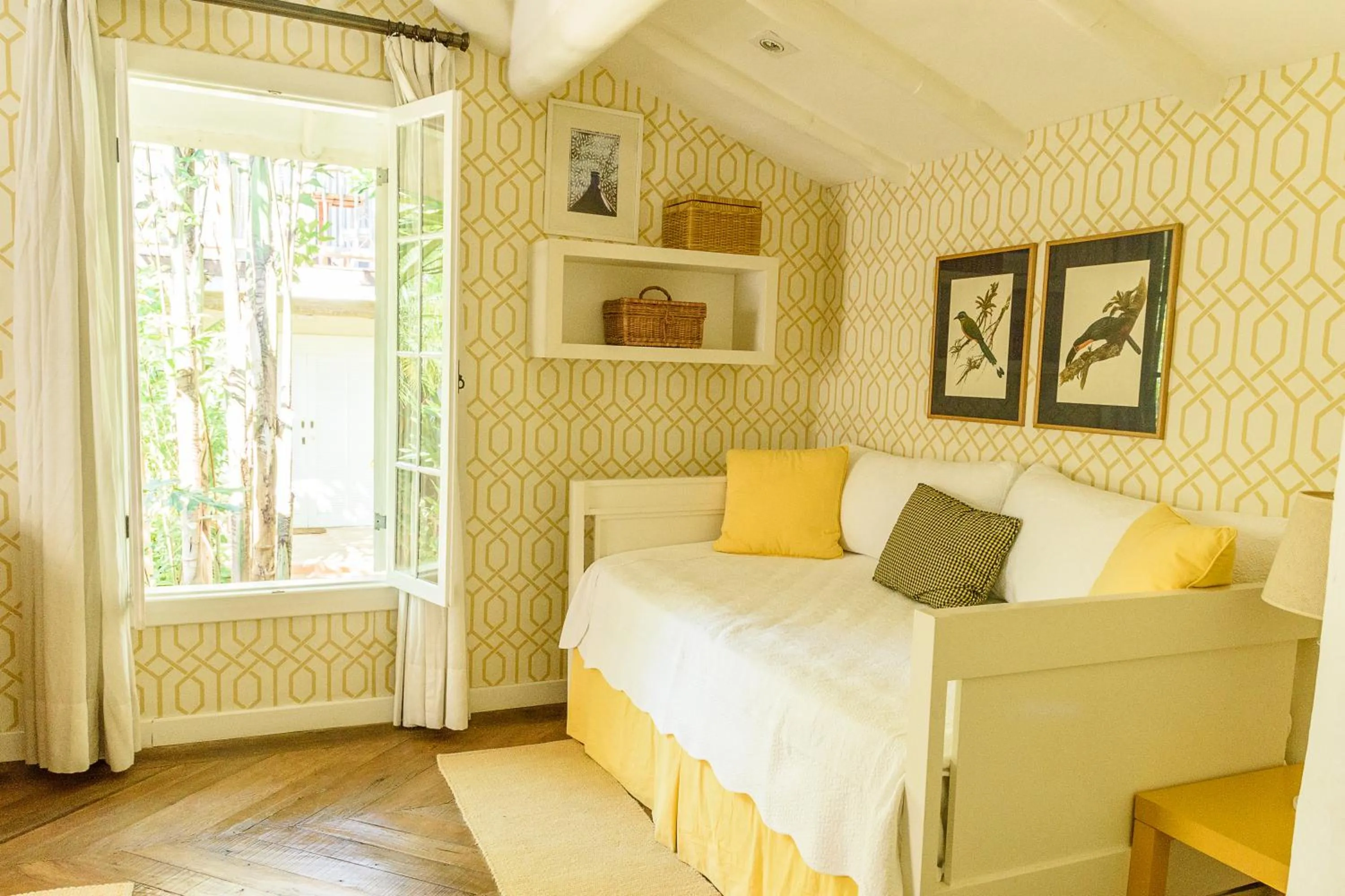 Bed in TW Guaimbê Exclusive Suítes