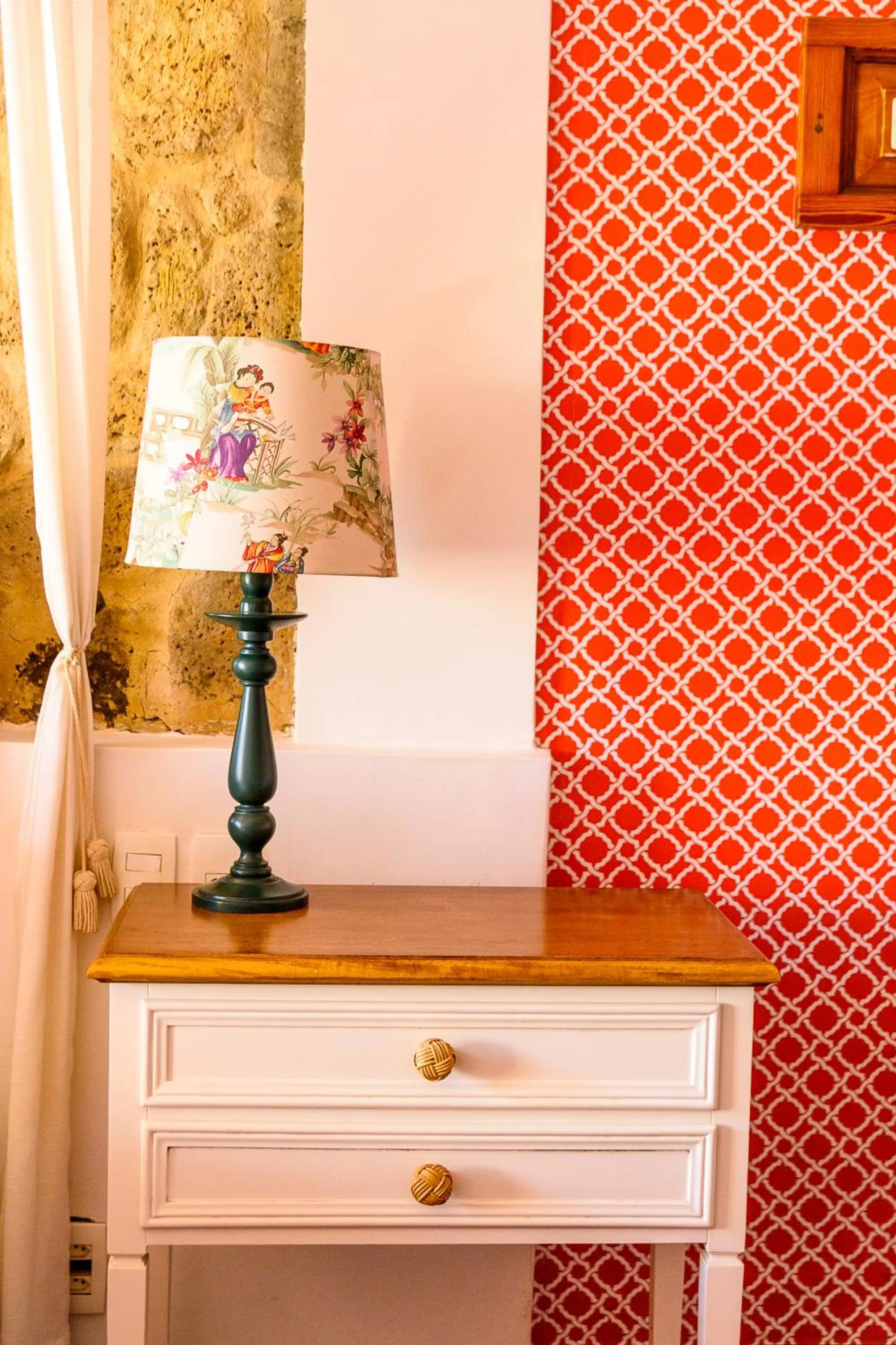 TW Guaimbê Exclusive Suítes