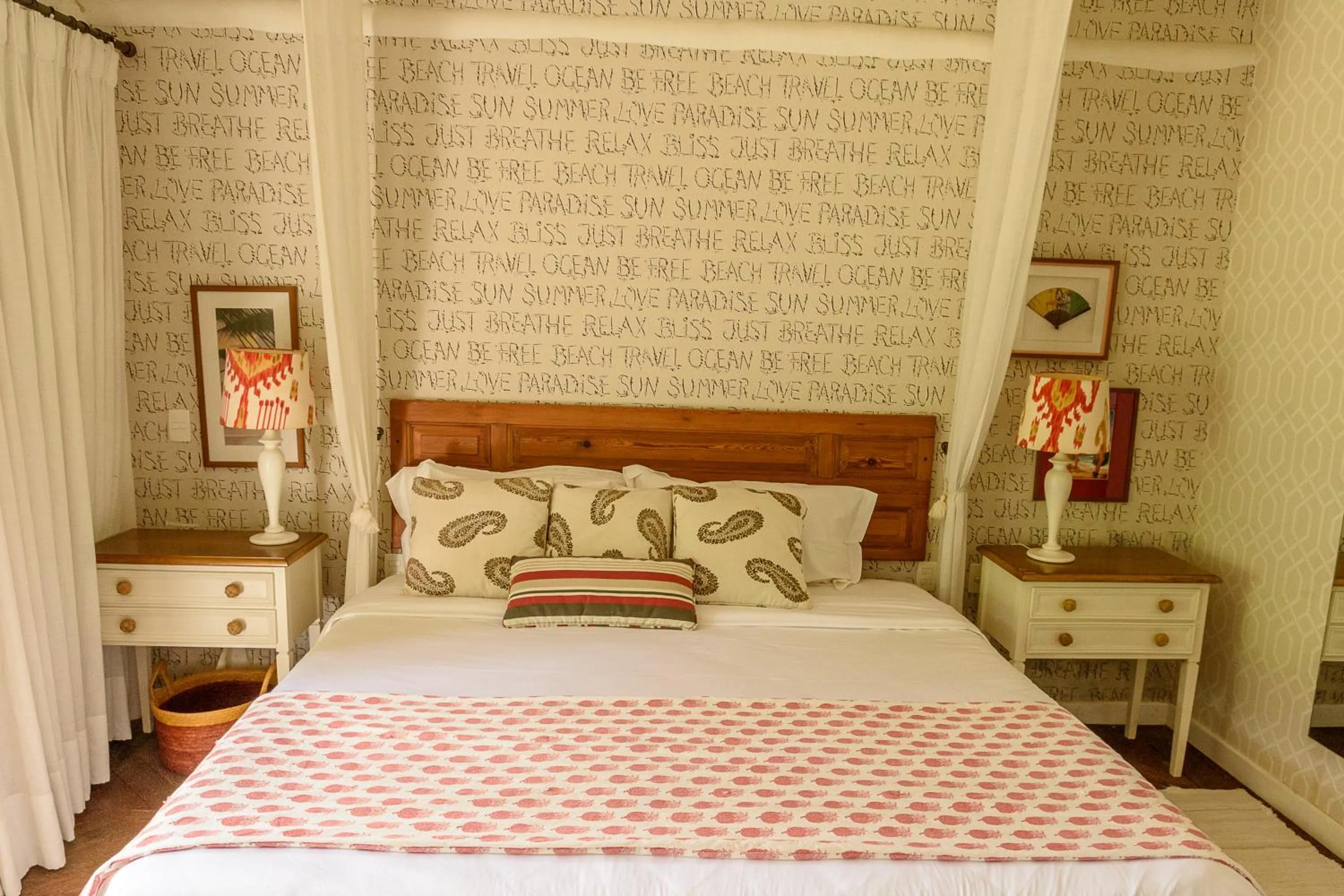 Bed in TW Guaimbê Exclusive Suítes