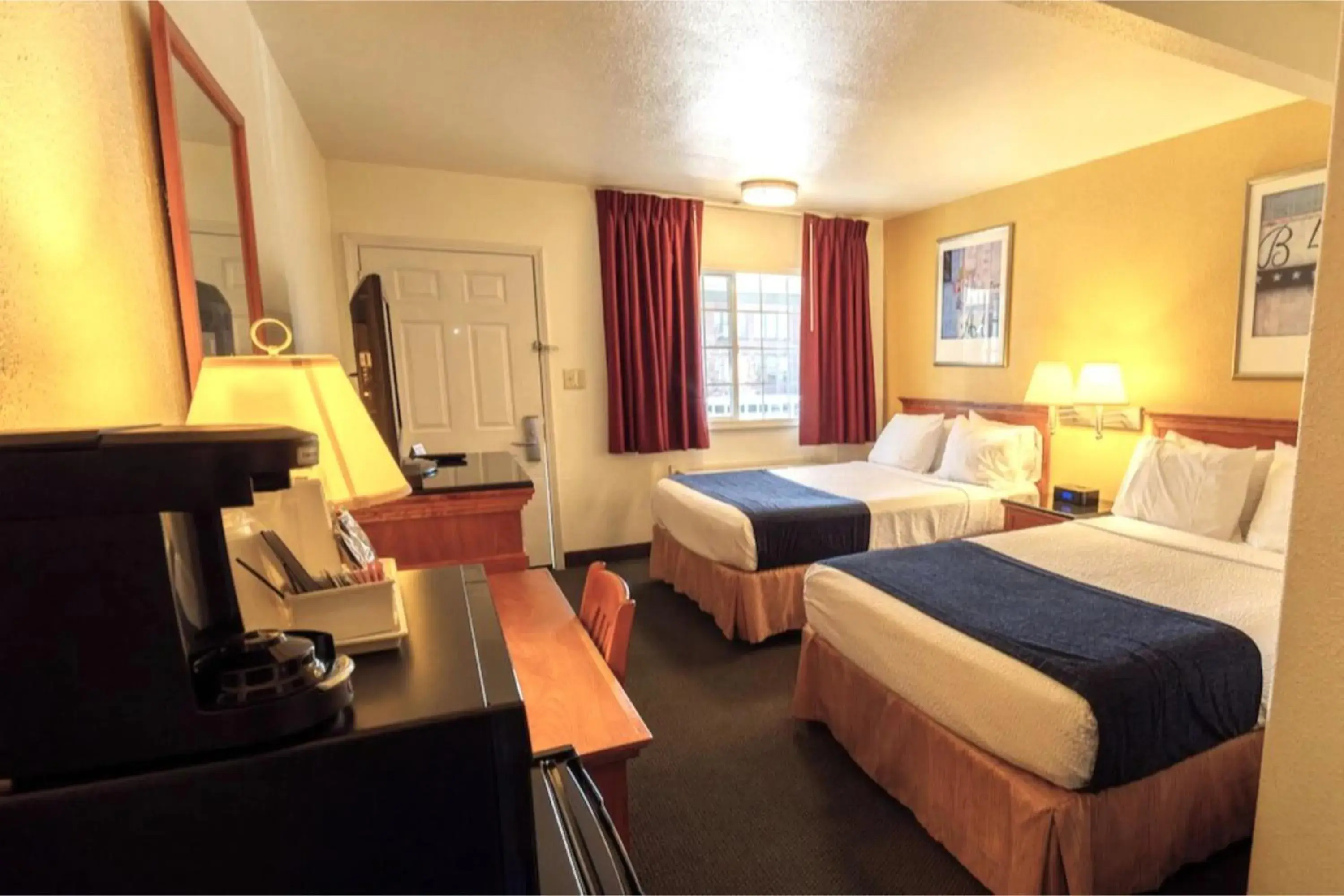 2 Double Beds Non-Smoking in Hotel Inn Pendleton I-84 2 Double Beds Non-Smoking in Hotel Inn Pendleton I-84