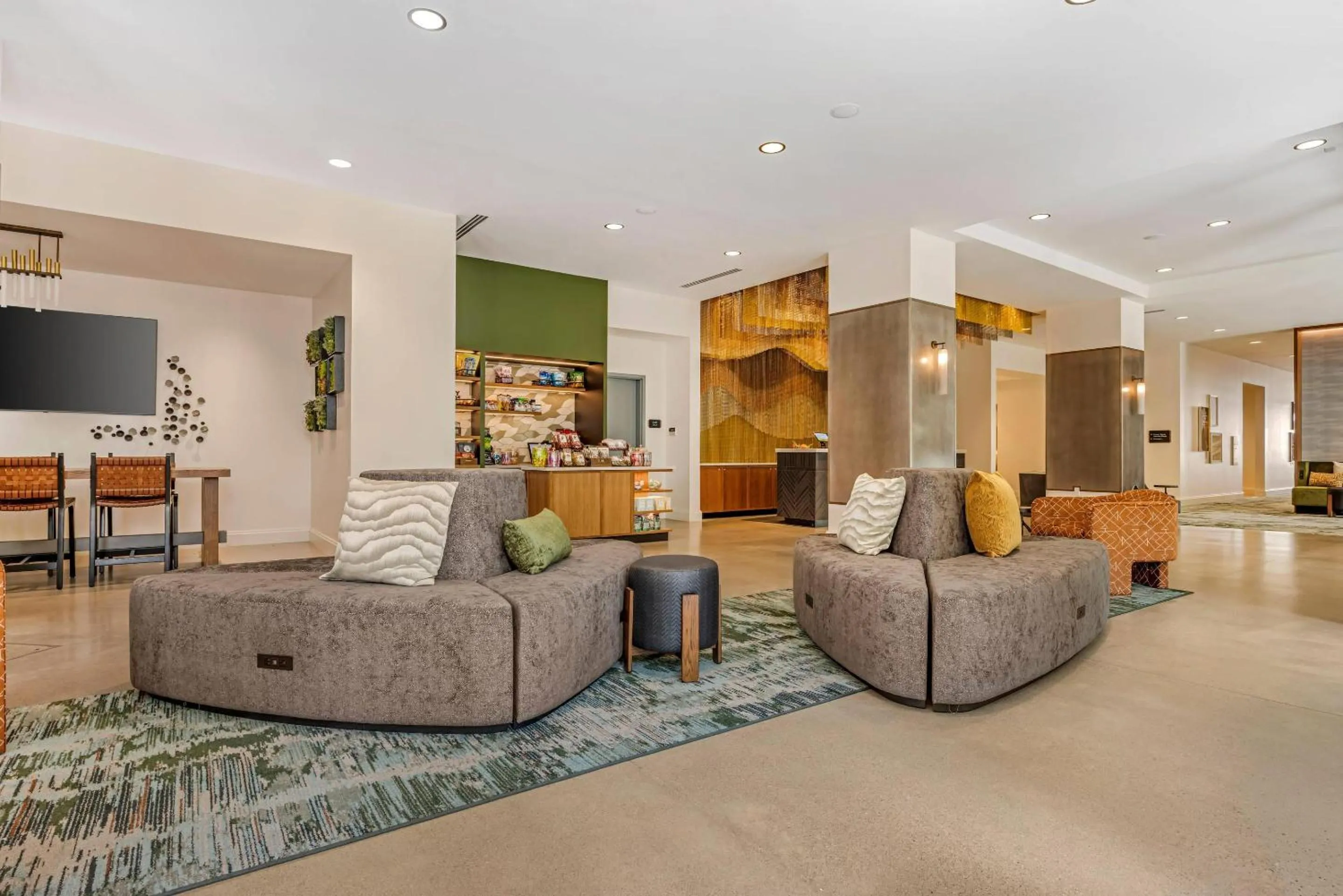 Lobby or reception in Cambria Hotel Portland - Pearl District