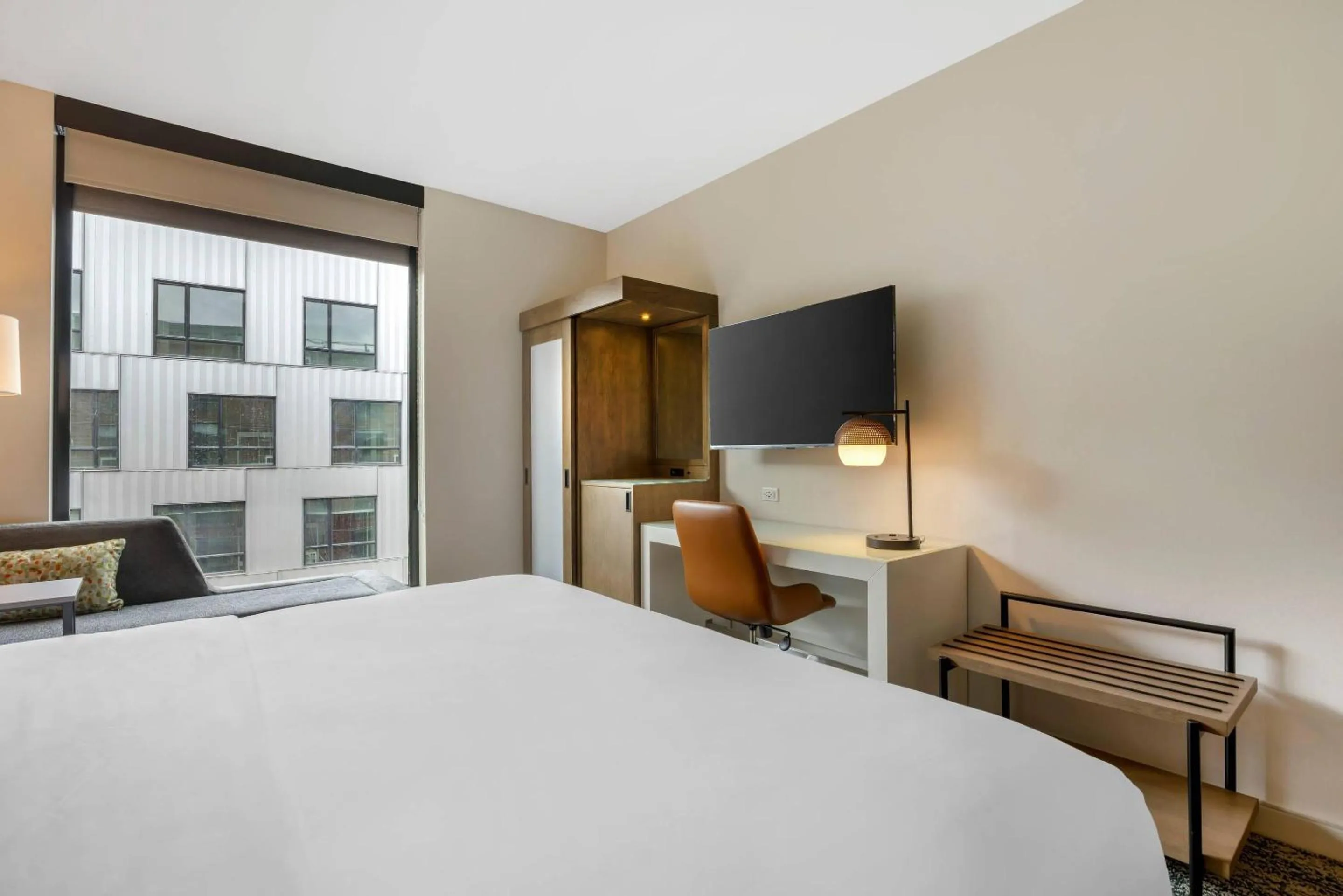 Bedroom, Bed in Cambria Hotel Portland - Pearl District