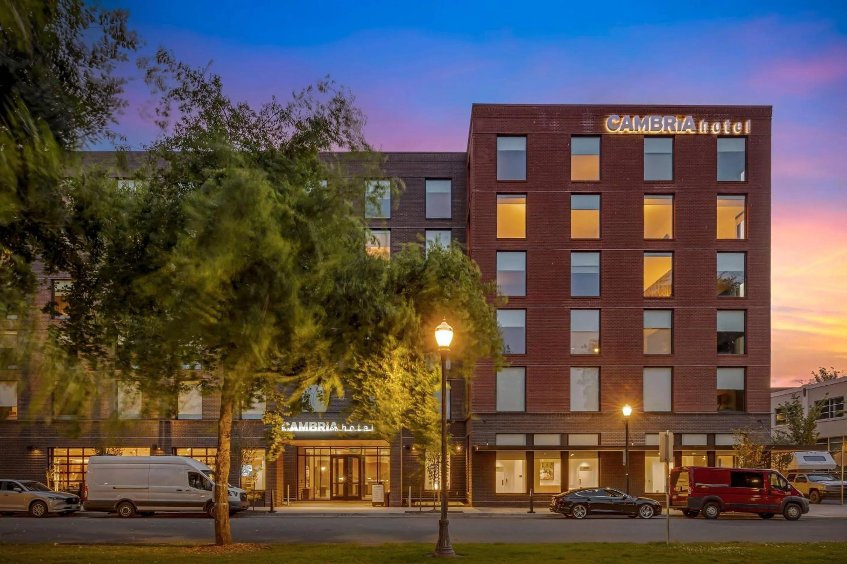 Property building in Cambria Hotel Portland - Pearl District