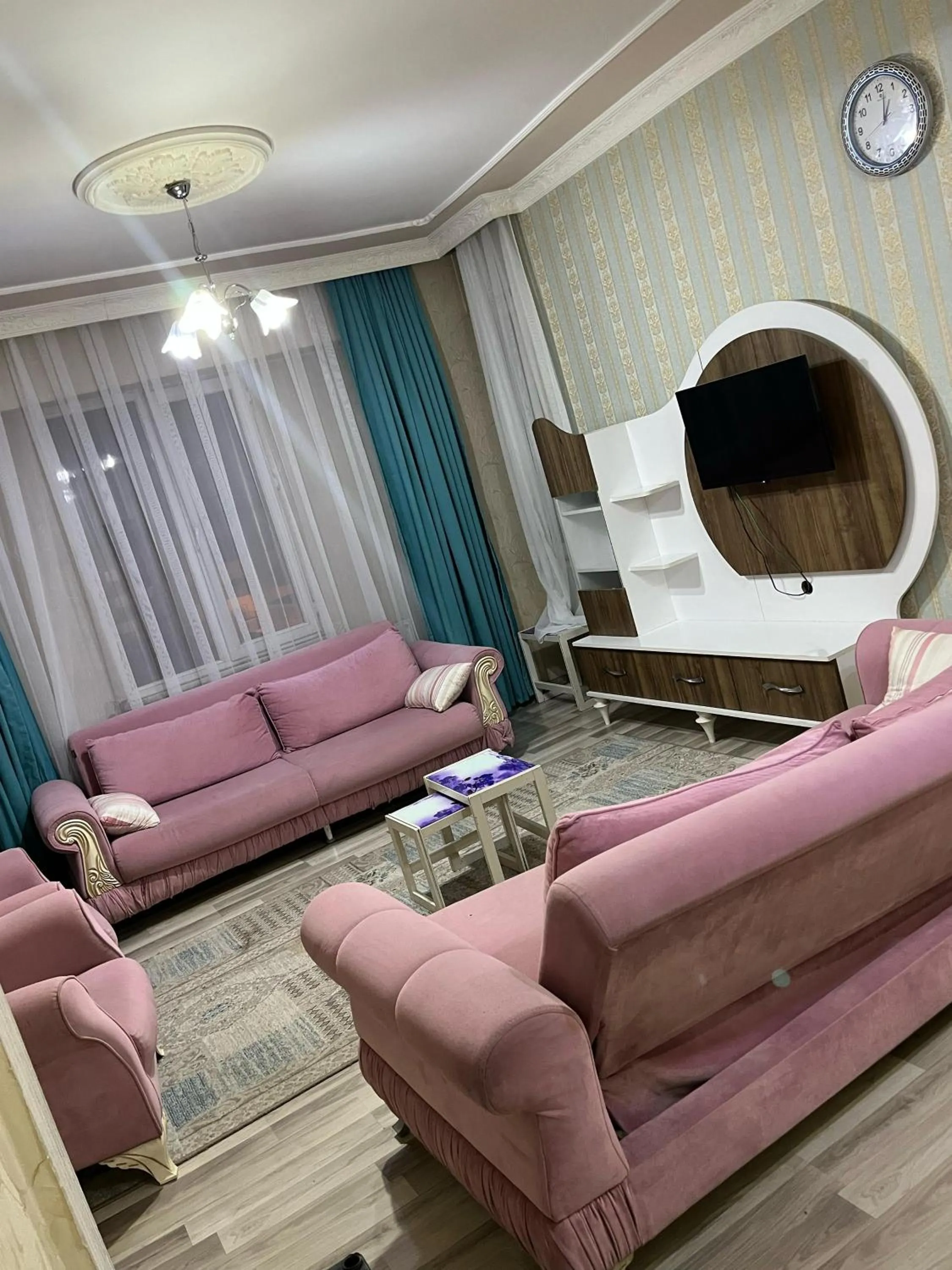 LAÇİN apart OTEL