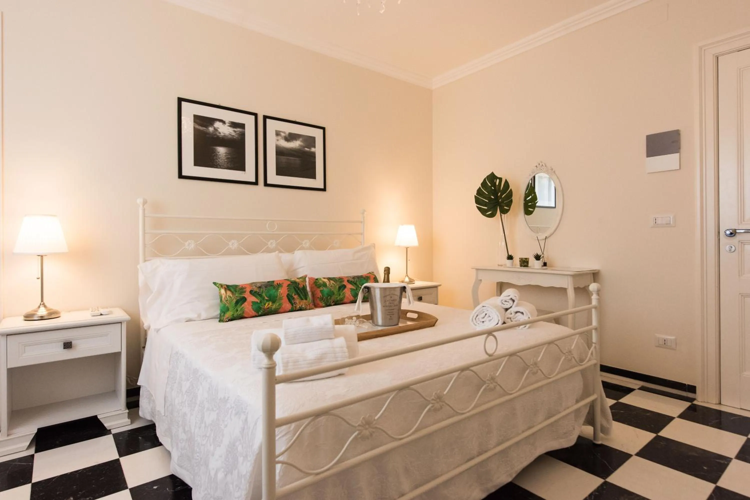 Photo of the whole room, Bed in Residenza Il Sole