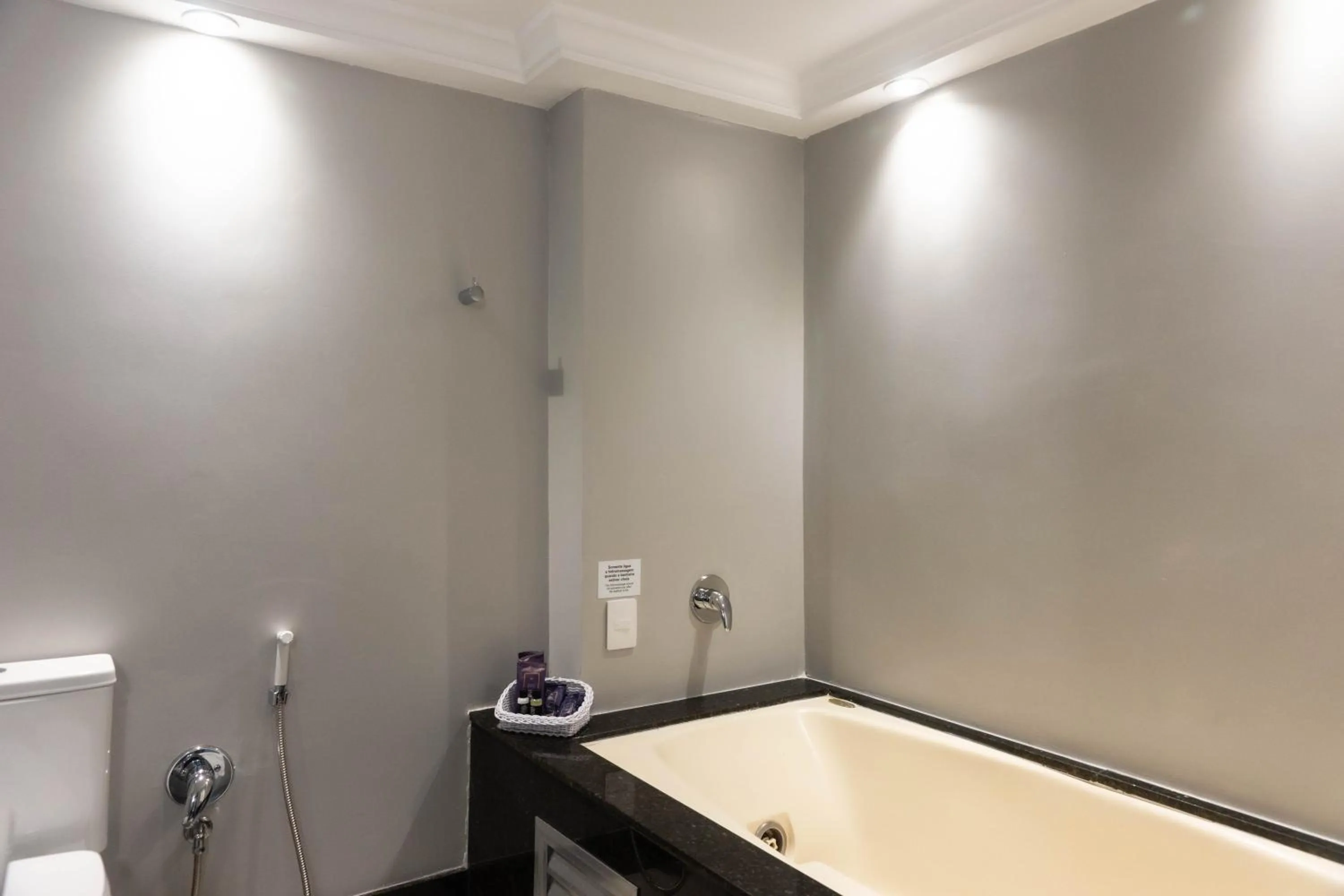 Hot Tub in Plaza São Rafael Hotel