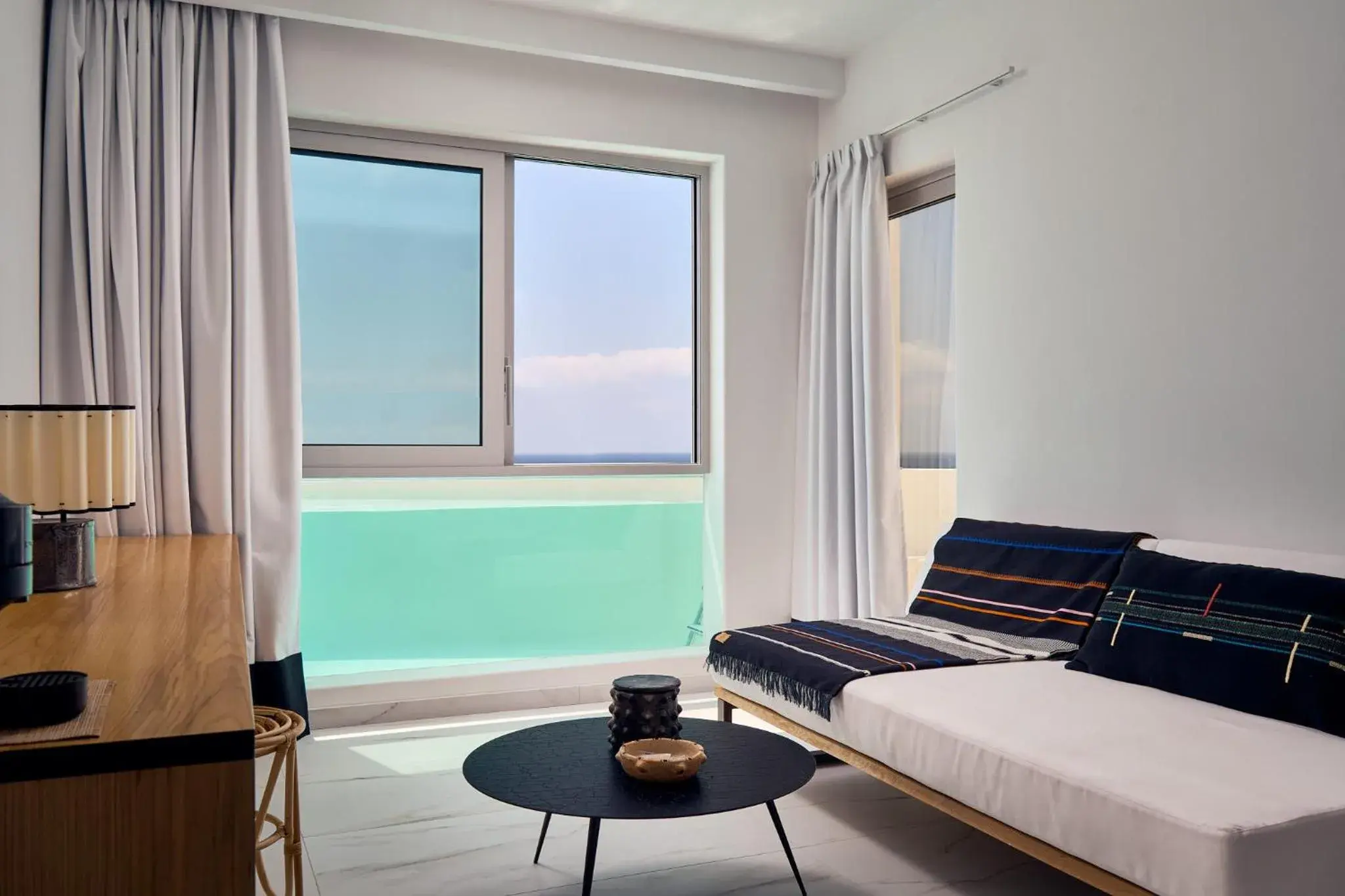 Sanctuary 2-Room Sea View Suite with 2 Swim-up Pools in Kouros Hotel & Suites Sanctuary 2-Room Sea View Suite with 2 Swim-up Pools in Kouros Hotel & Suites