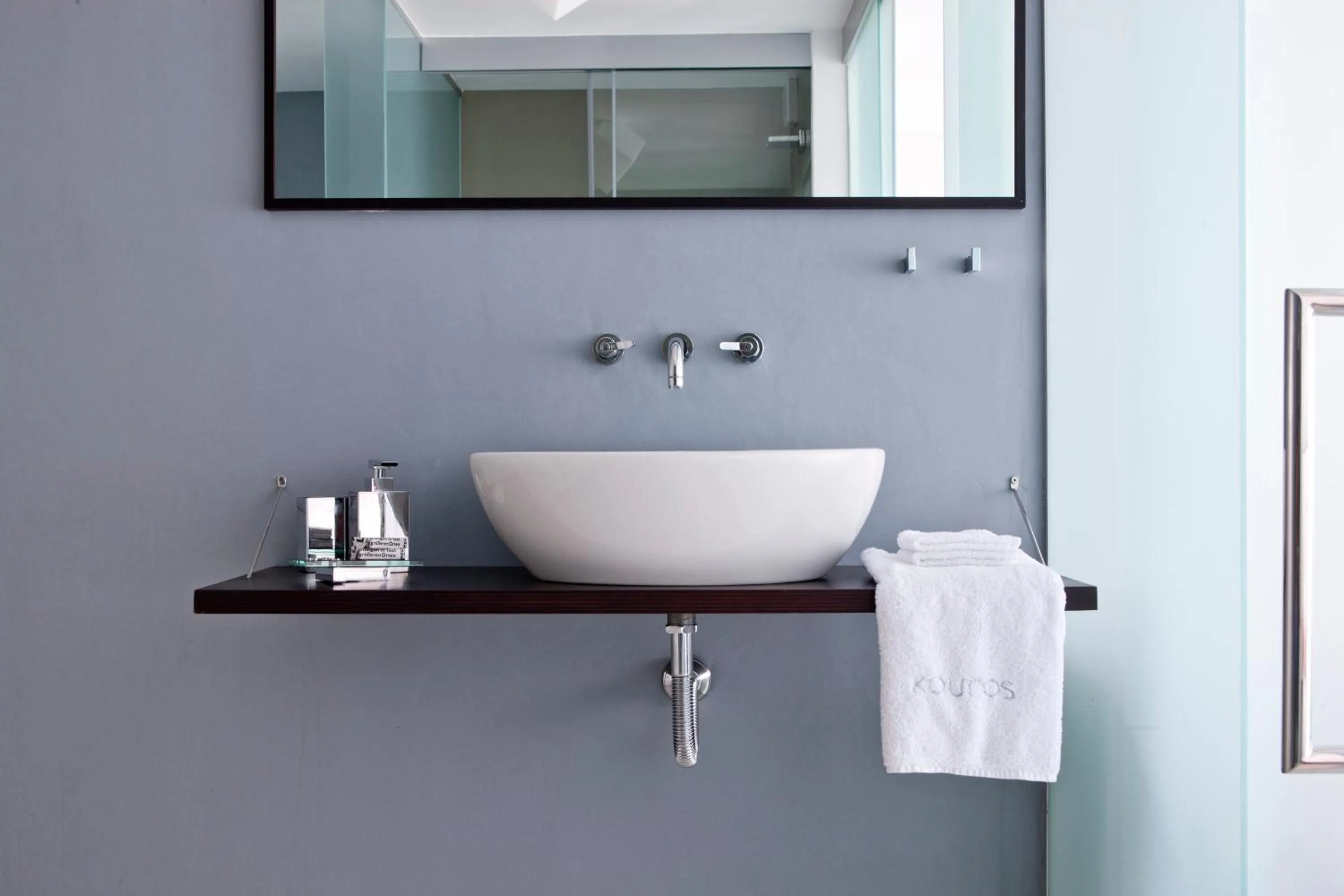 Bathroom in Kouros Hotel & Suites