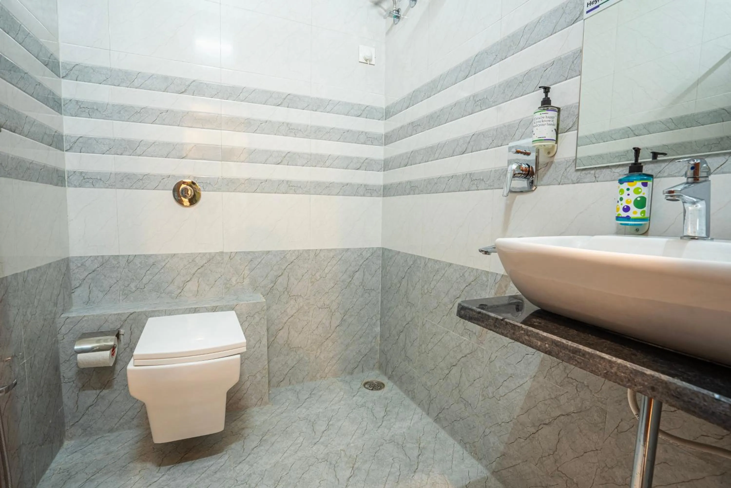 Bathroom in Treebo Parashar Max