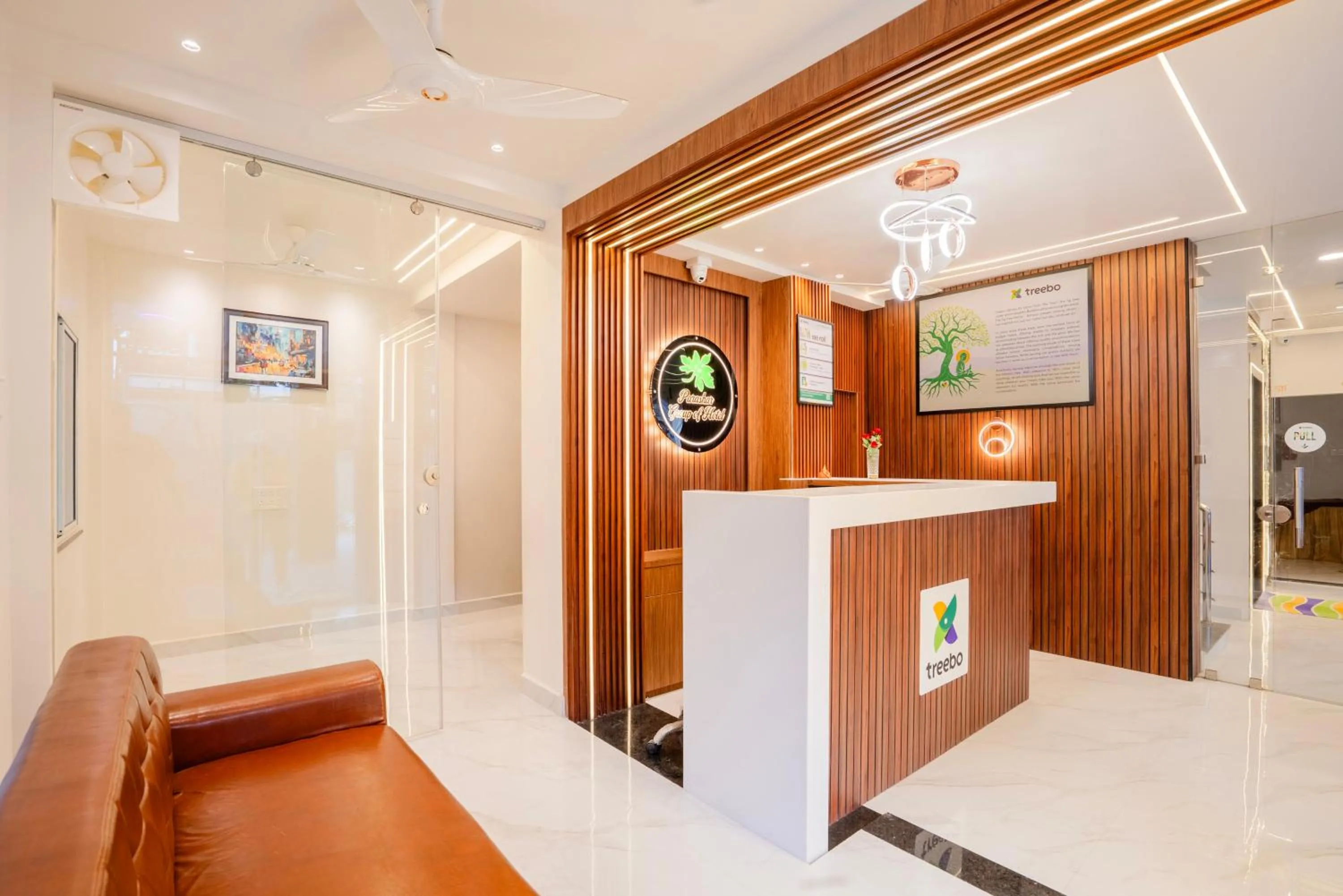 Lobby or reception in Treebo Parashar Max