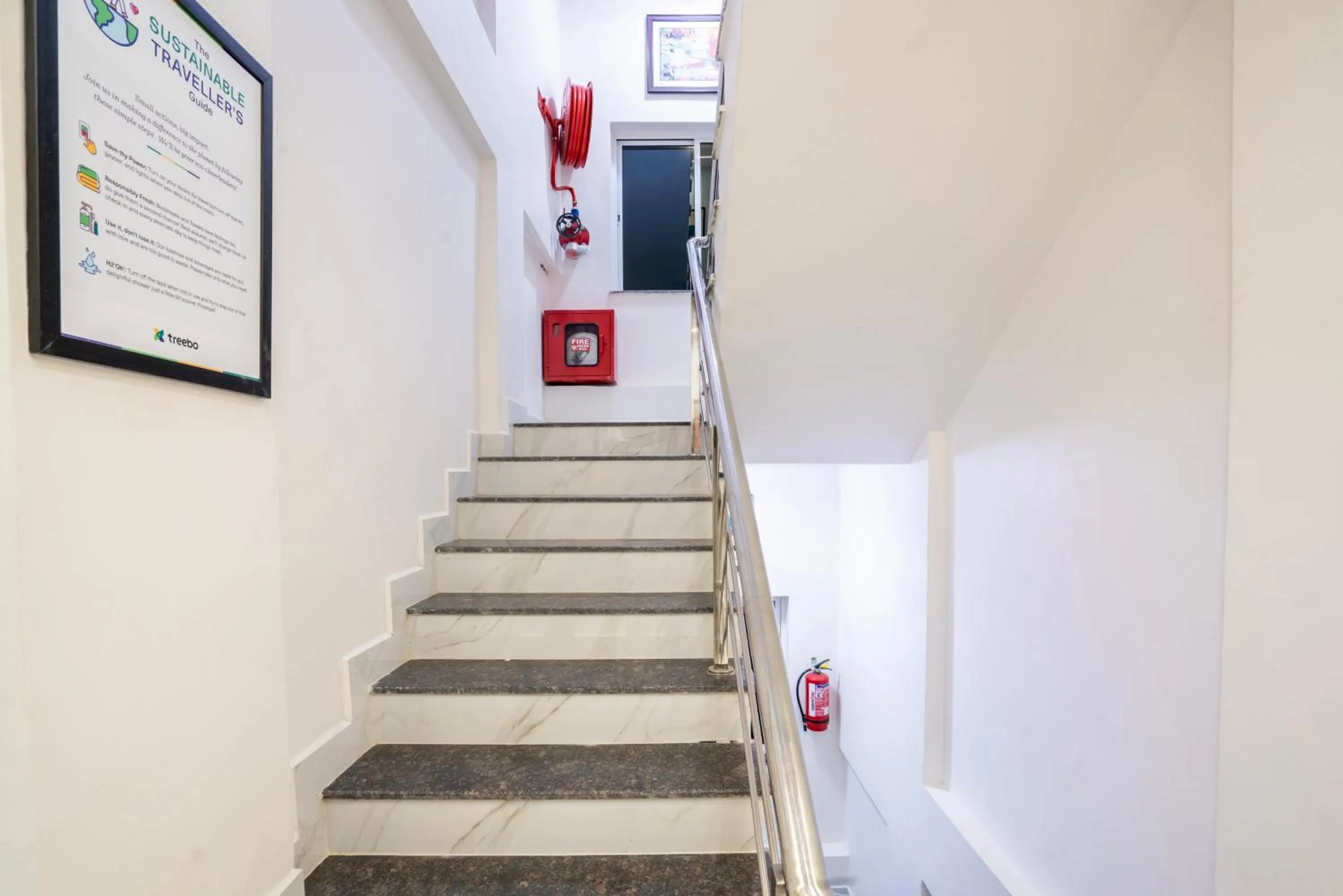 Lobby or reception in Treebo Parashar Max