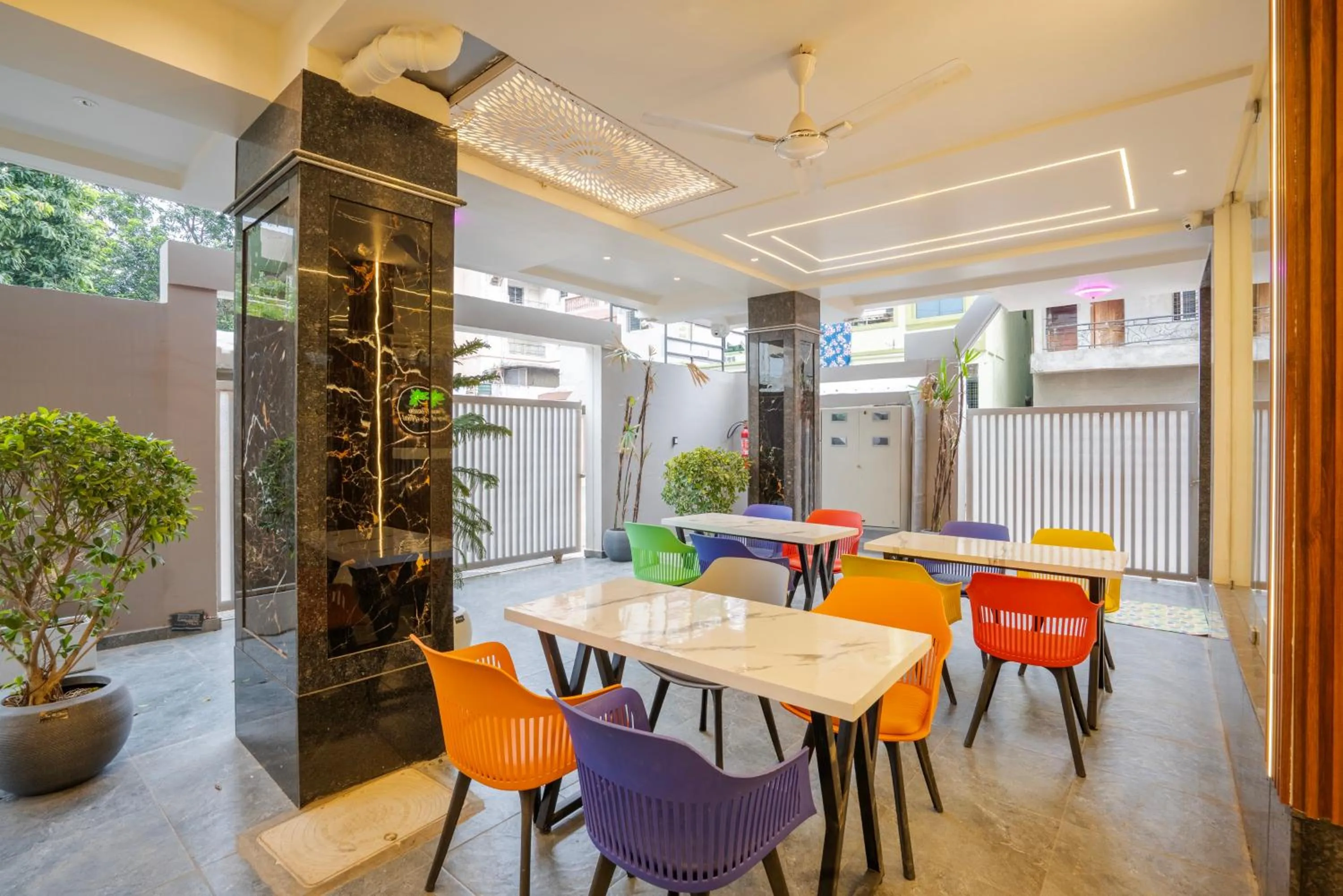 Dining area in Treebo Parashar Max