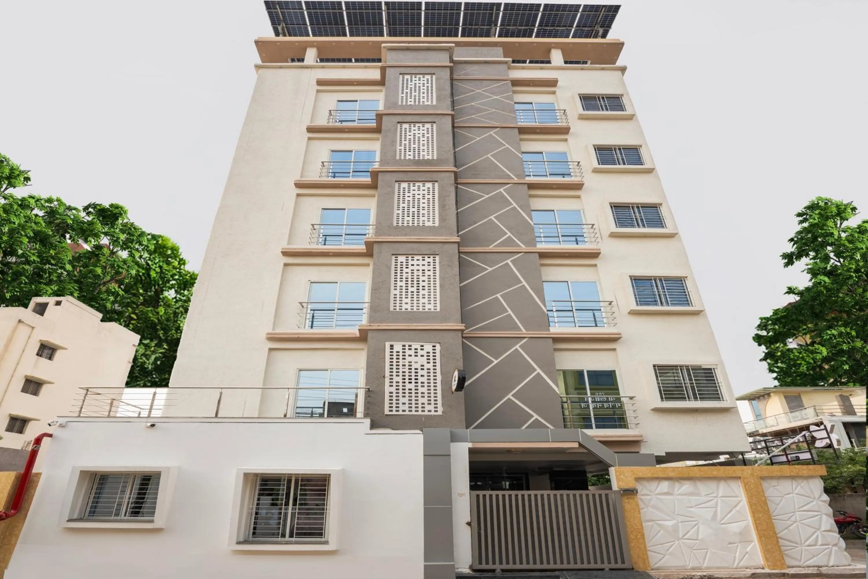 Property building in Treebo Parashar Max