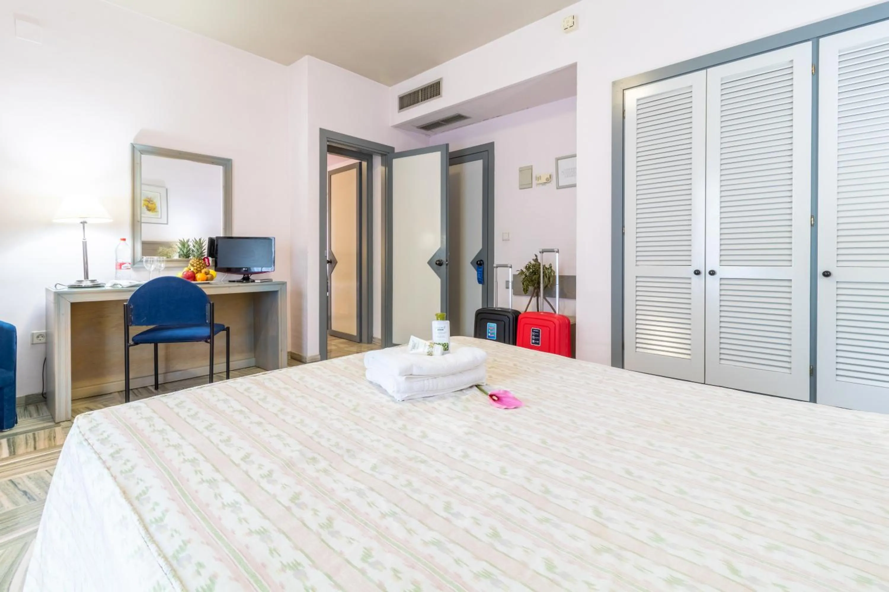 Bed in Hotel Abades Manzanil