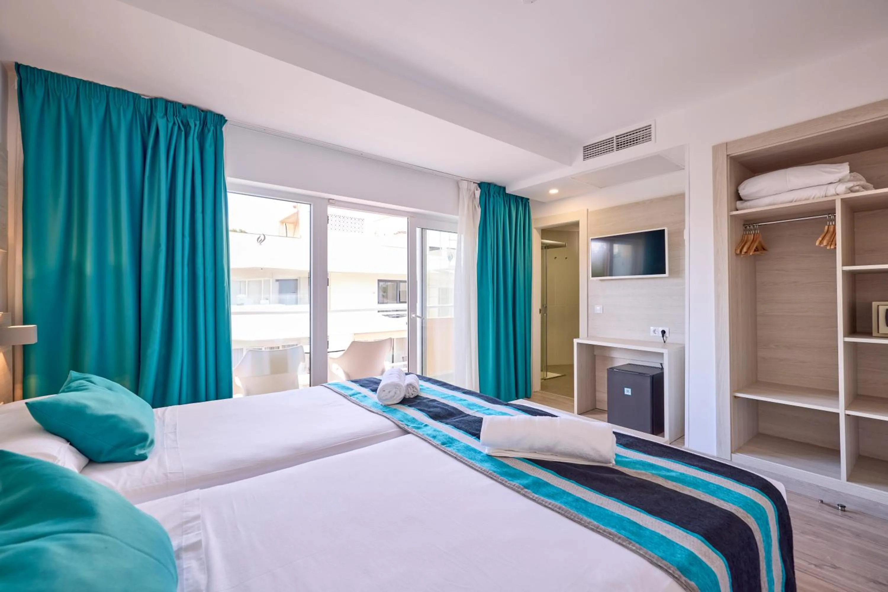 Bed in Welikehotel Fenix