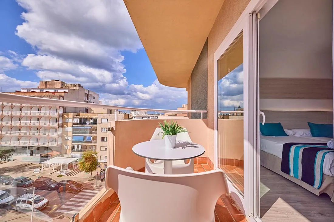 Balcony/Terrace in Welikehotel Fenix