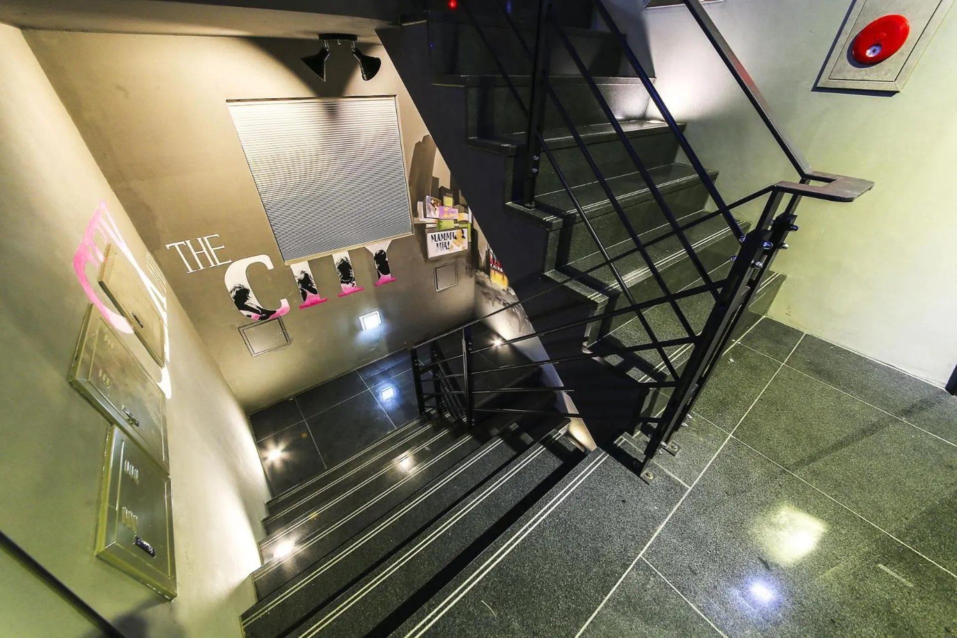 Property building in Yeongdeungpo Station New York Hotel