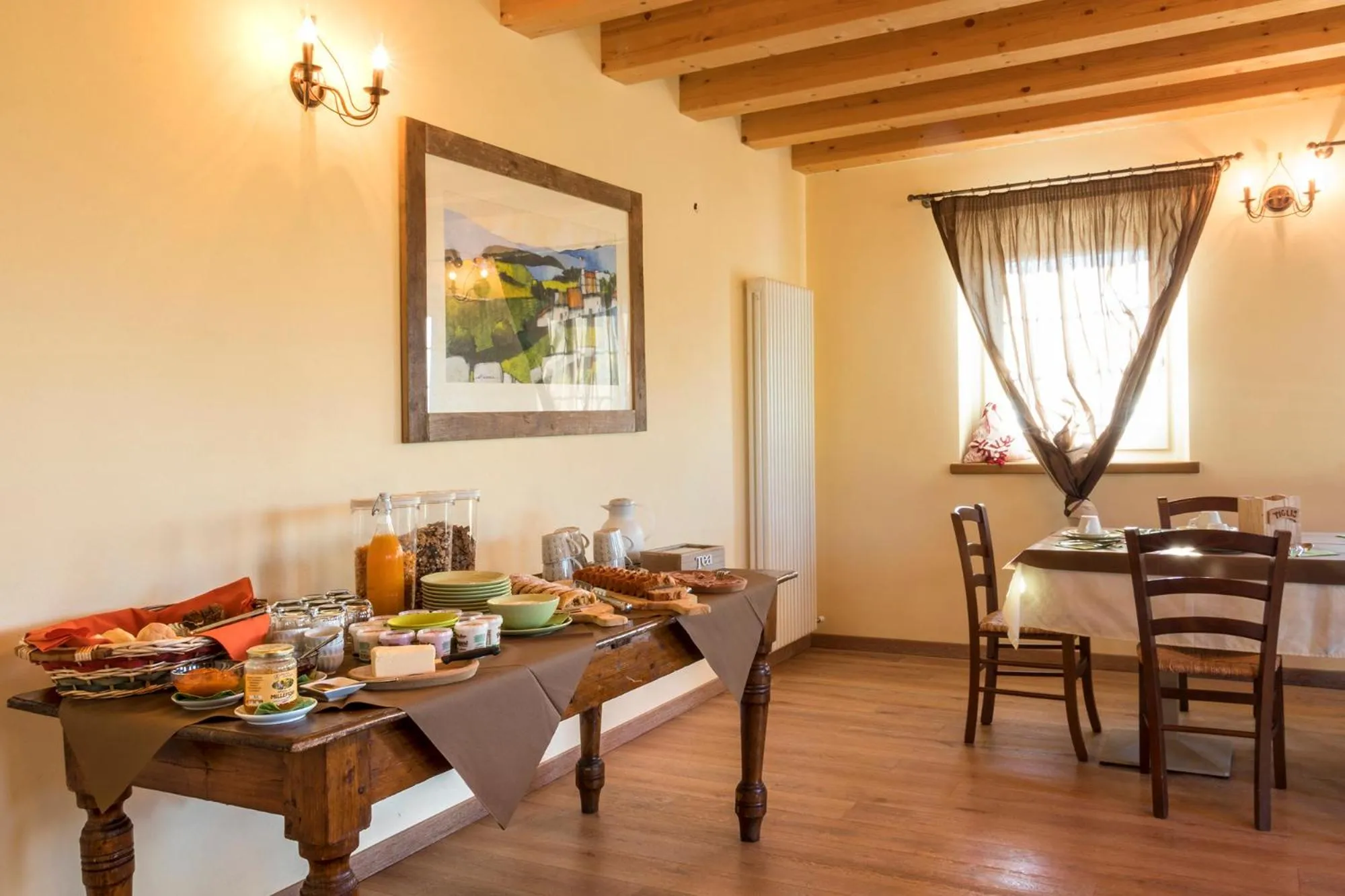 Buffet breakfast in Malga Zebari