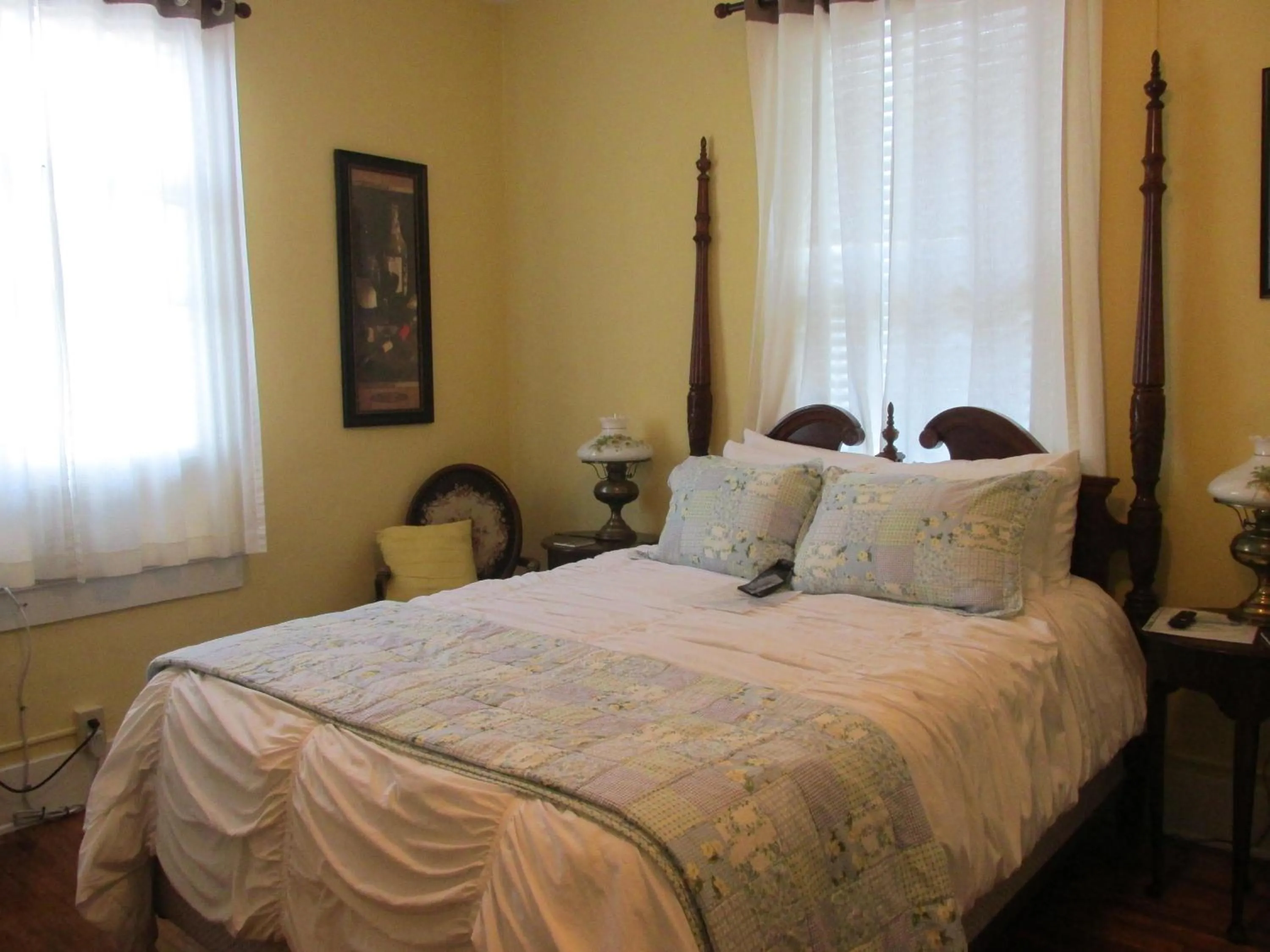 Bed in The Charleston Inn Hendersonville NC