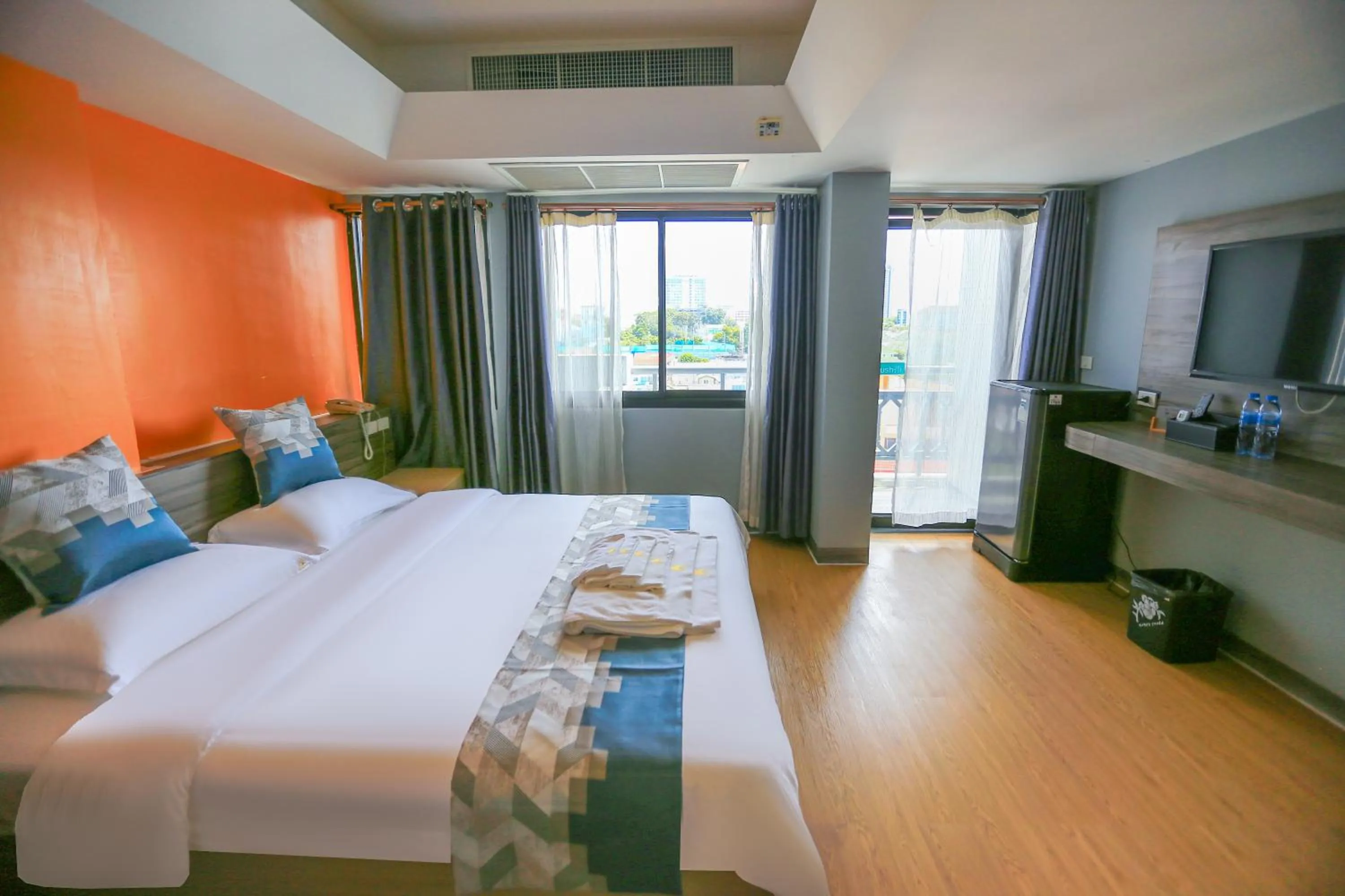 Bed in Xinmylin Boutique