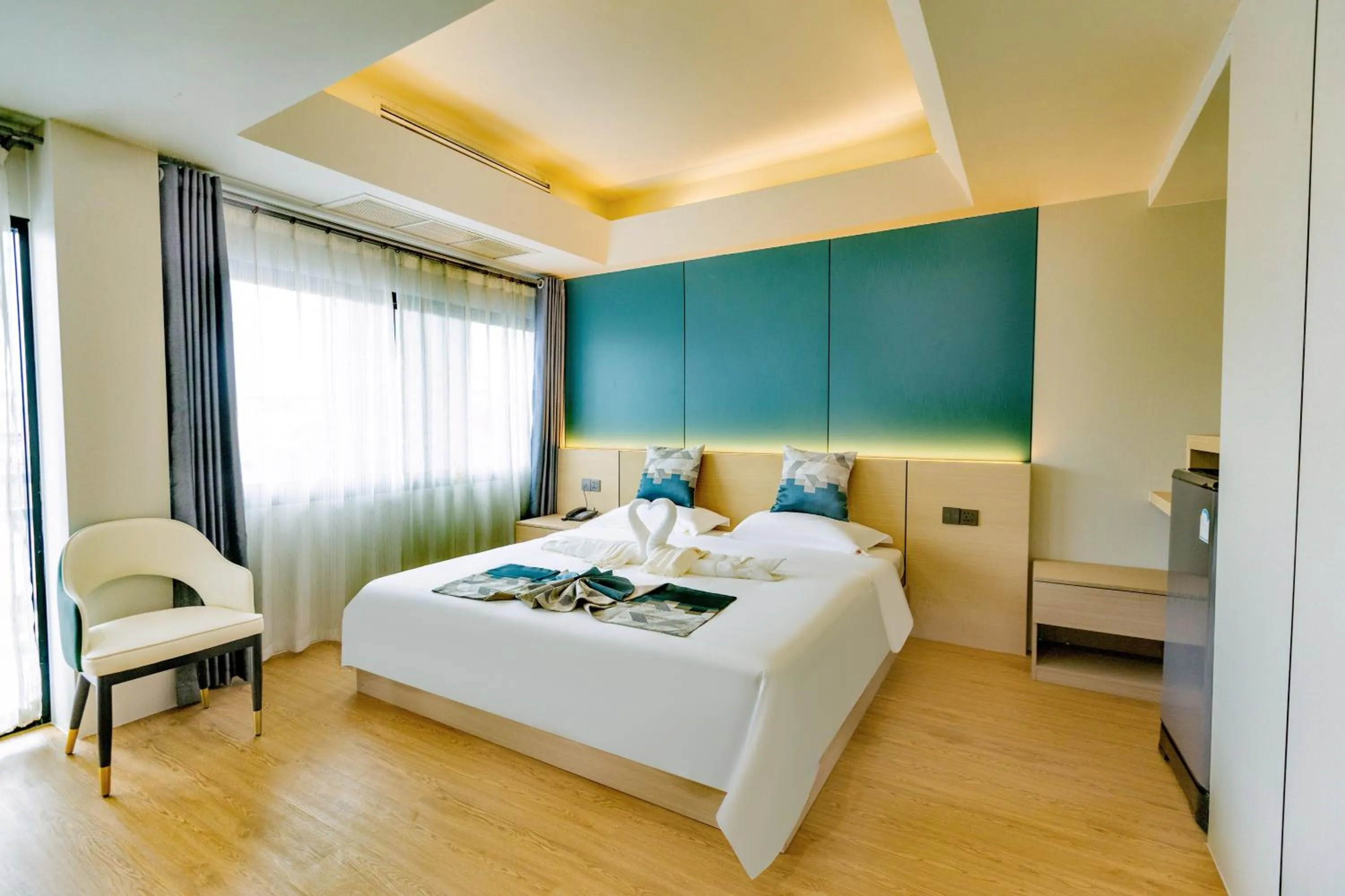 Bed in Xinmylin Boutique