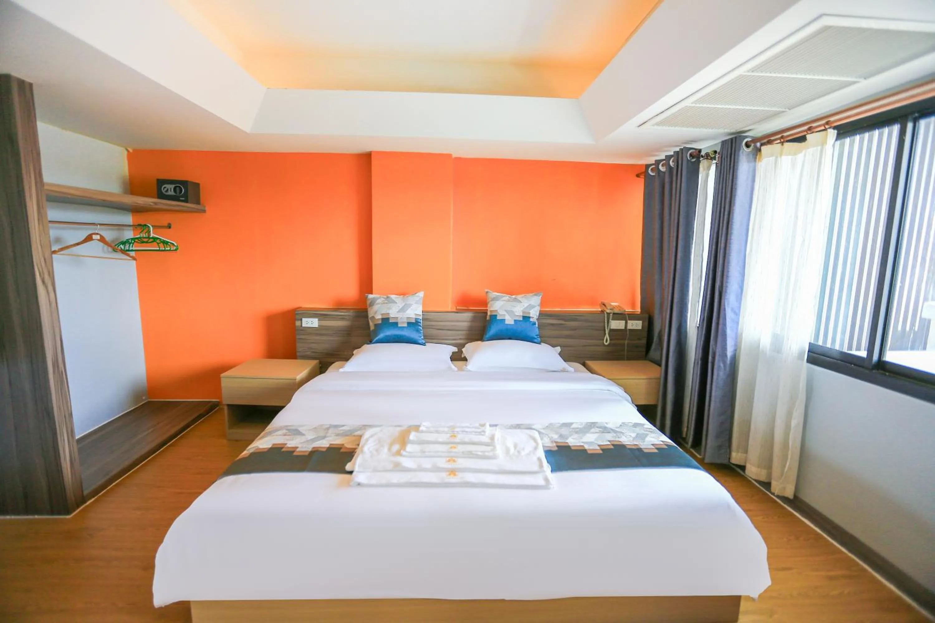 Bed in Xinmylin Boutique