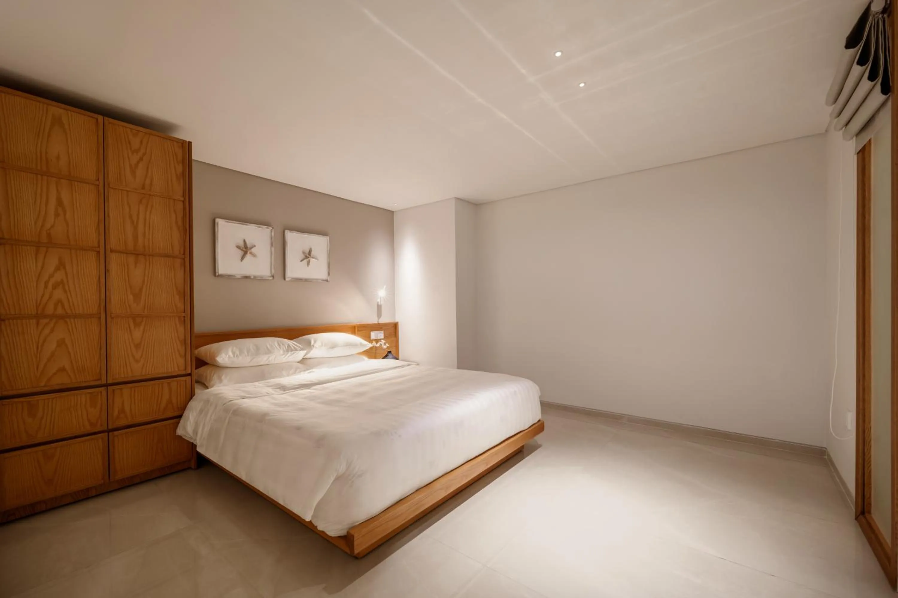 Bed in Amber Bay Hotel & Suites Da Nang