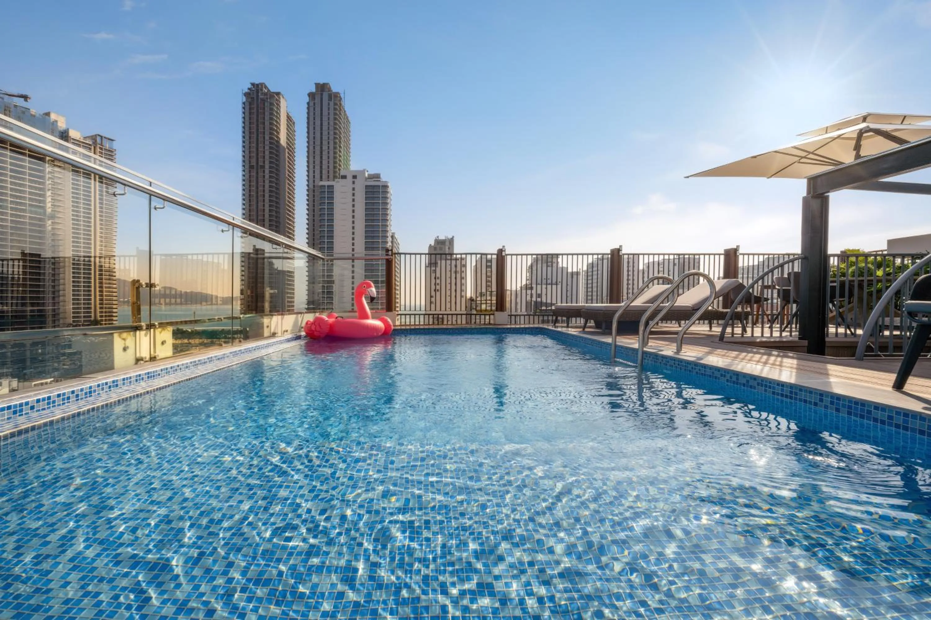 Restaurant/places to eat in Amber Bay Hotel & Suites Da Nang