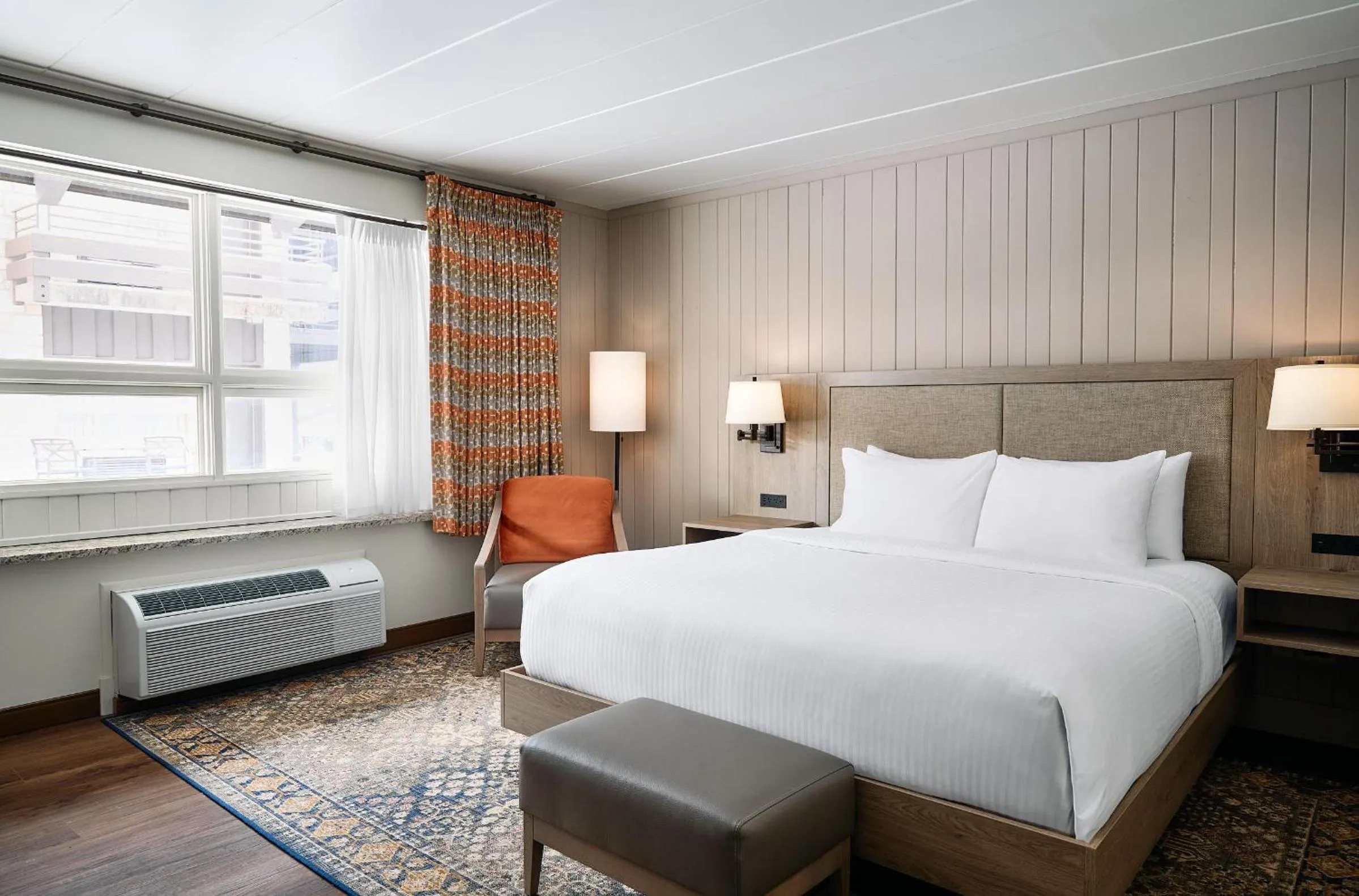 Bed in Oglebay Resort