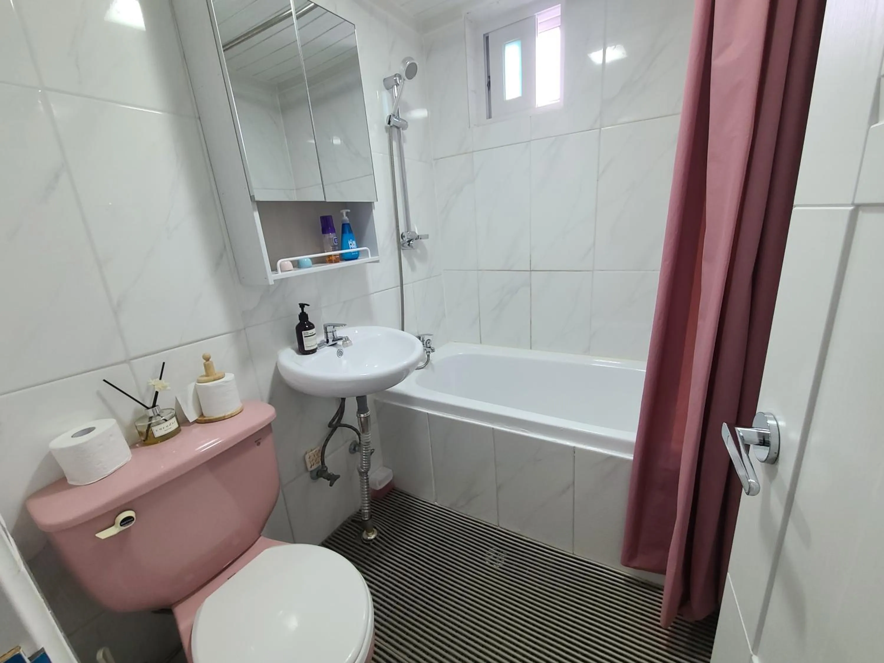 Bathroom in Mungyeong YeoU