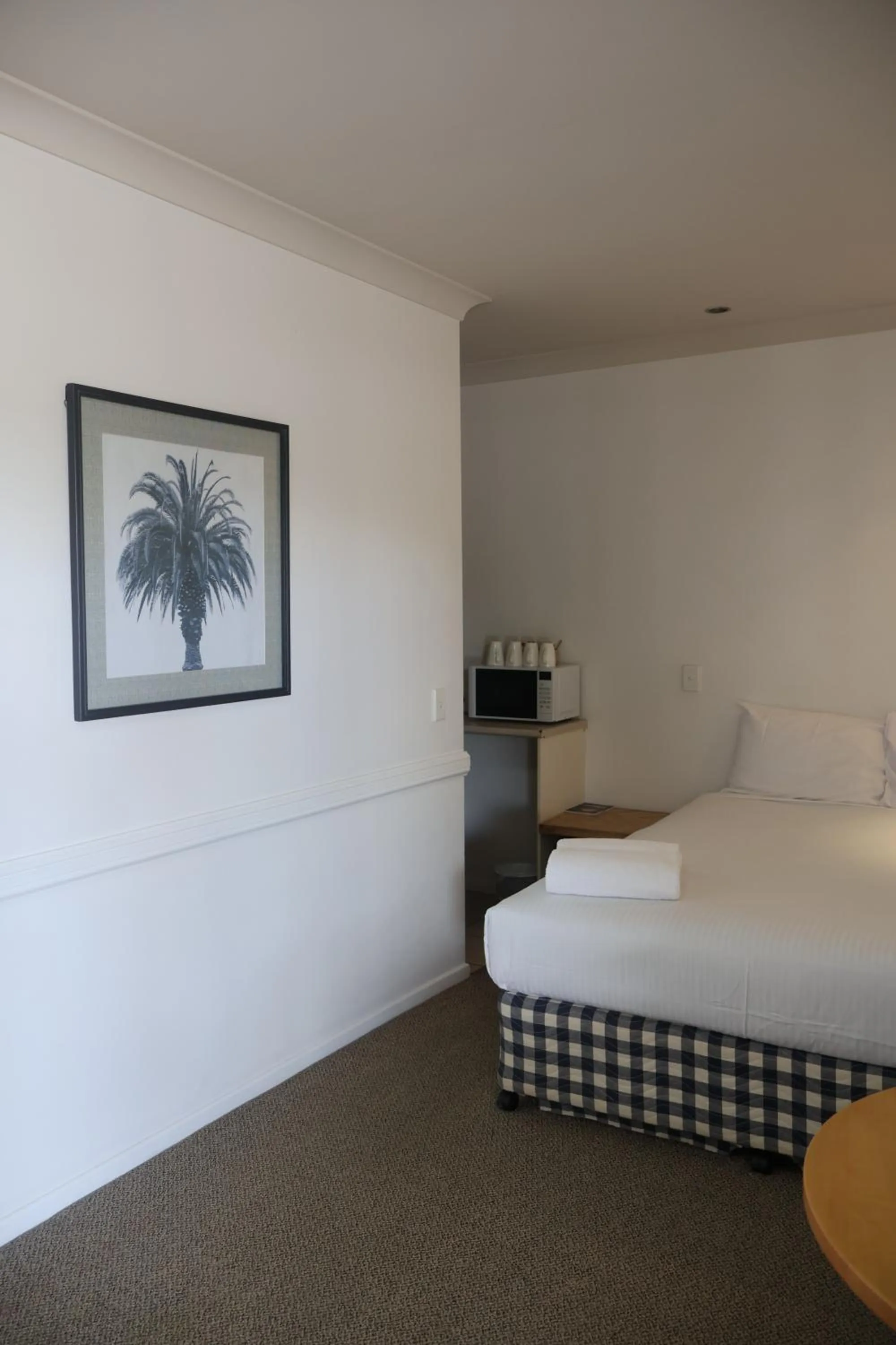 Photo of the whole room, Bed in Park Avenue Hotel Motel