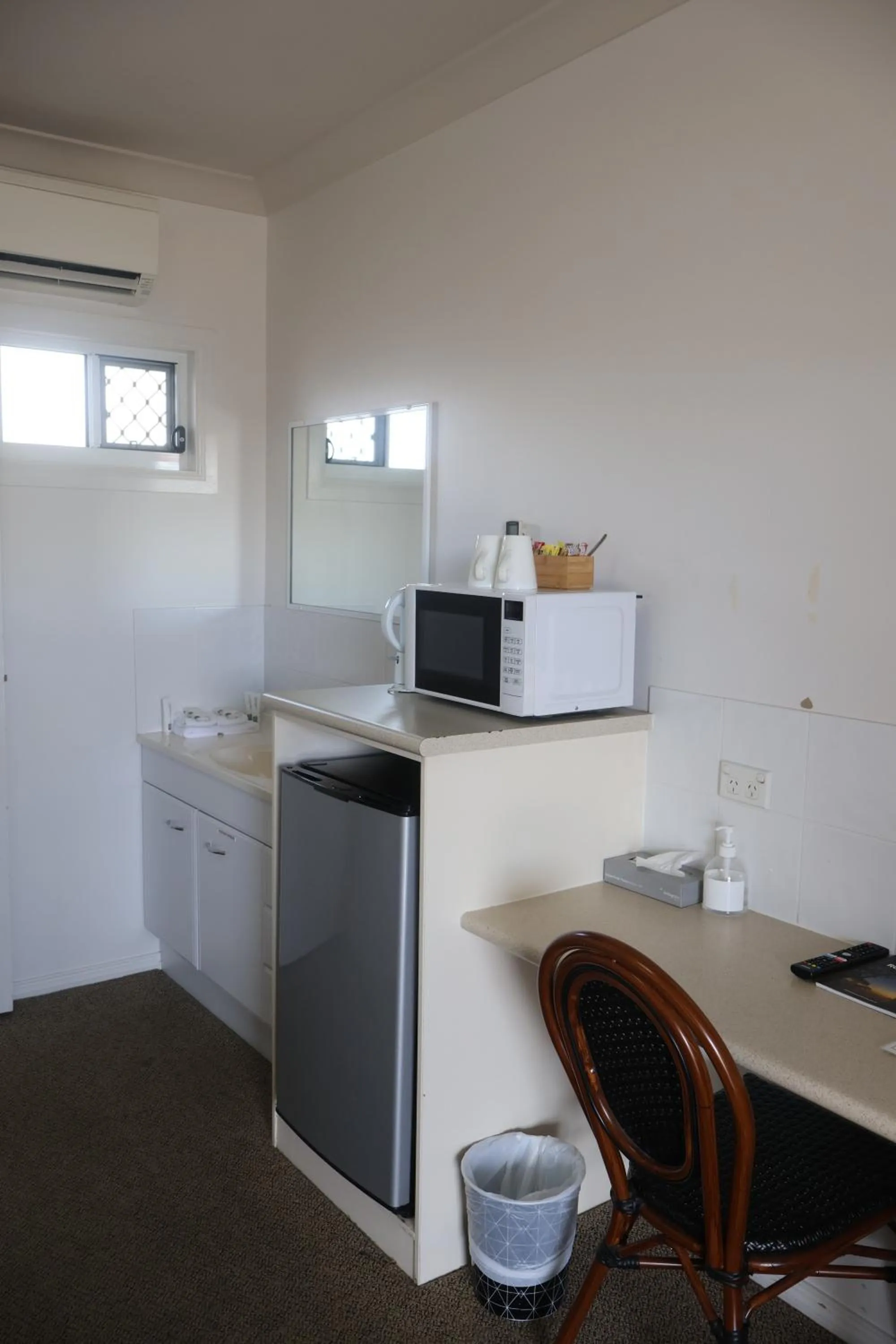 Coffee/tea facilities in Park Avenue Hotel Motel
