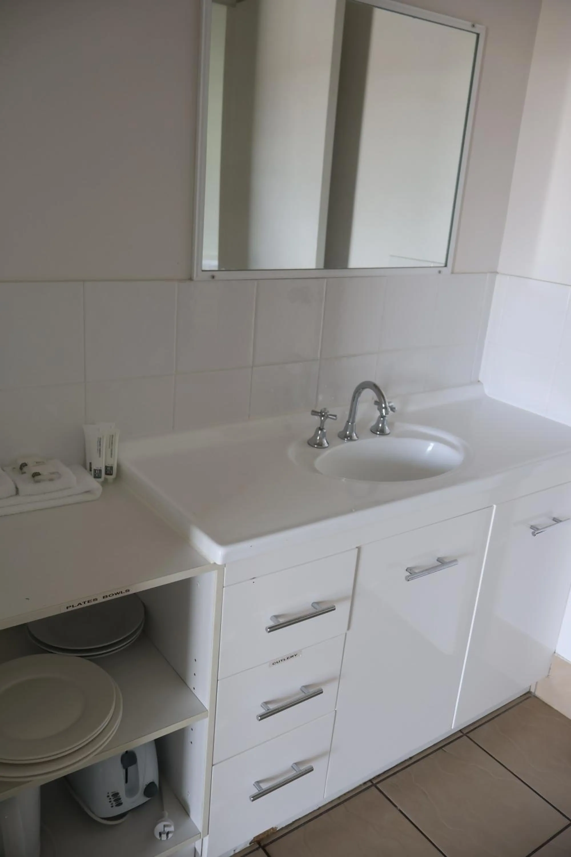 Bathroom in Park Avenue Hotel Motel