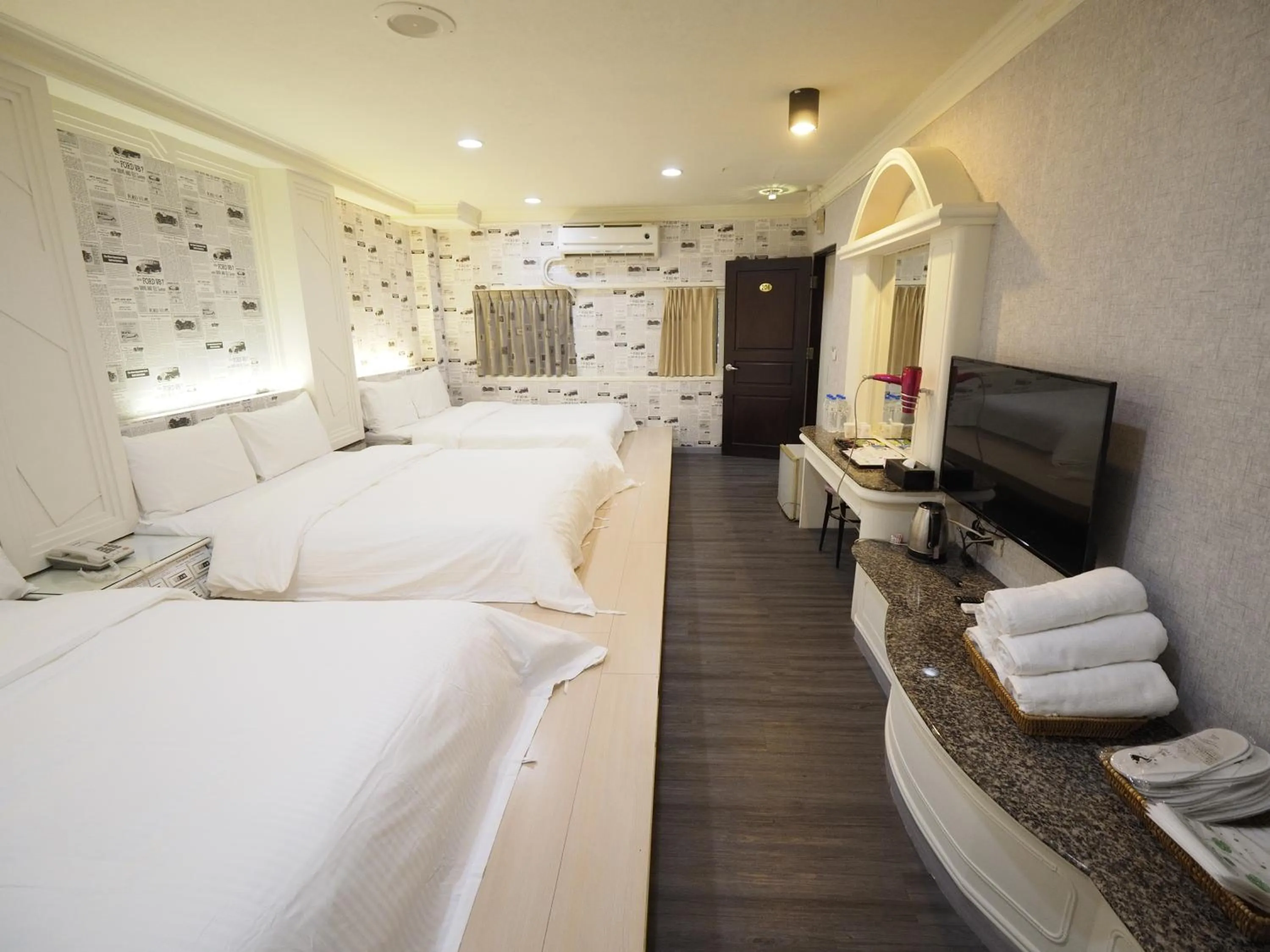 Bed in 合悅都會商旅 Heyue HOTEL