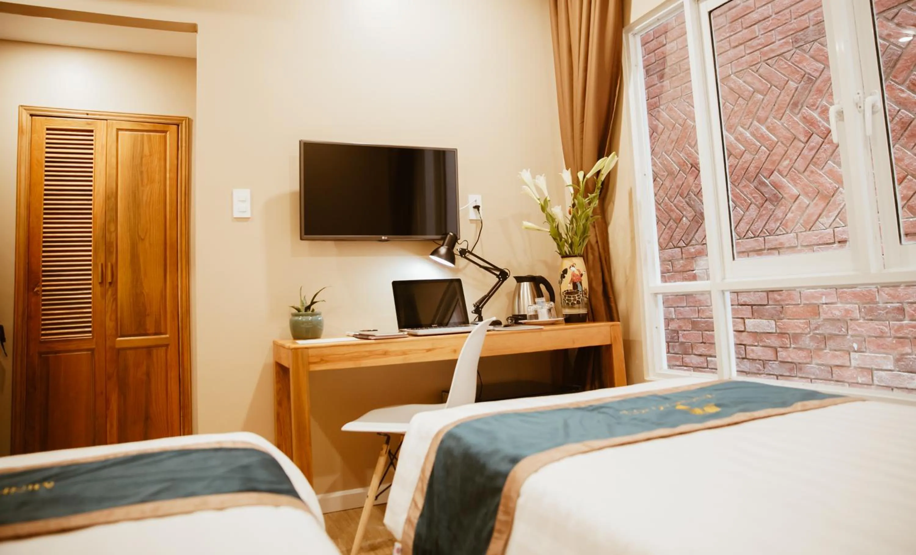 Bed in Minh Nhung Hotel