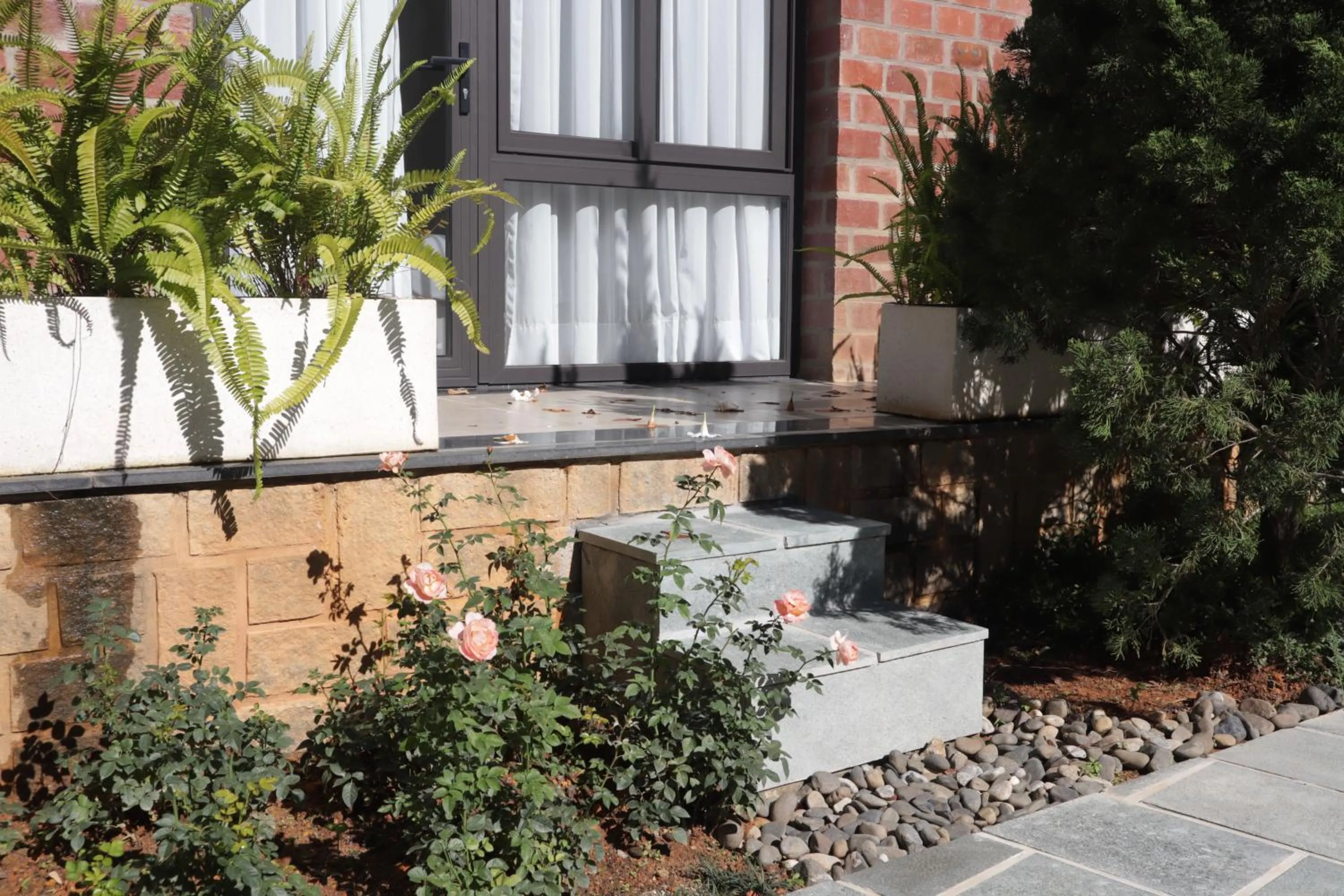 Day in Hoang Loc Villa