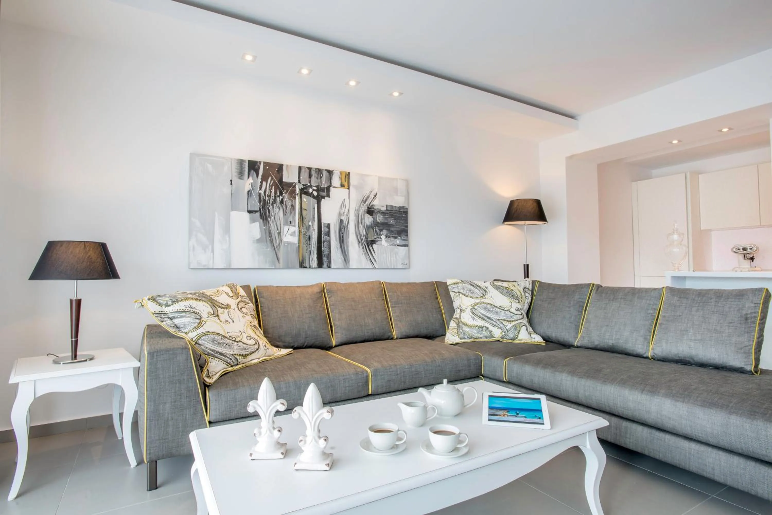 Living room in Avaton Luxury Beach Resort - Relais & Chateaux