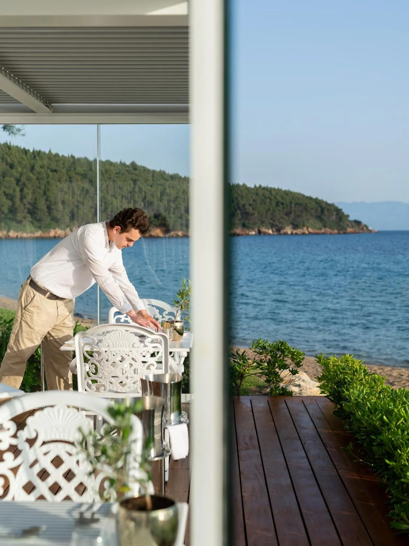 Restaurant/places to eat in Avaton Luxury Beach Resort - Relais & Chateaux