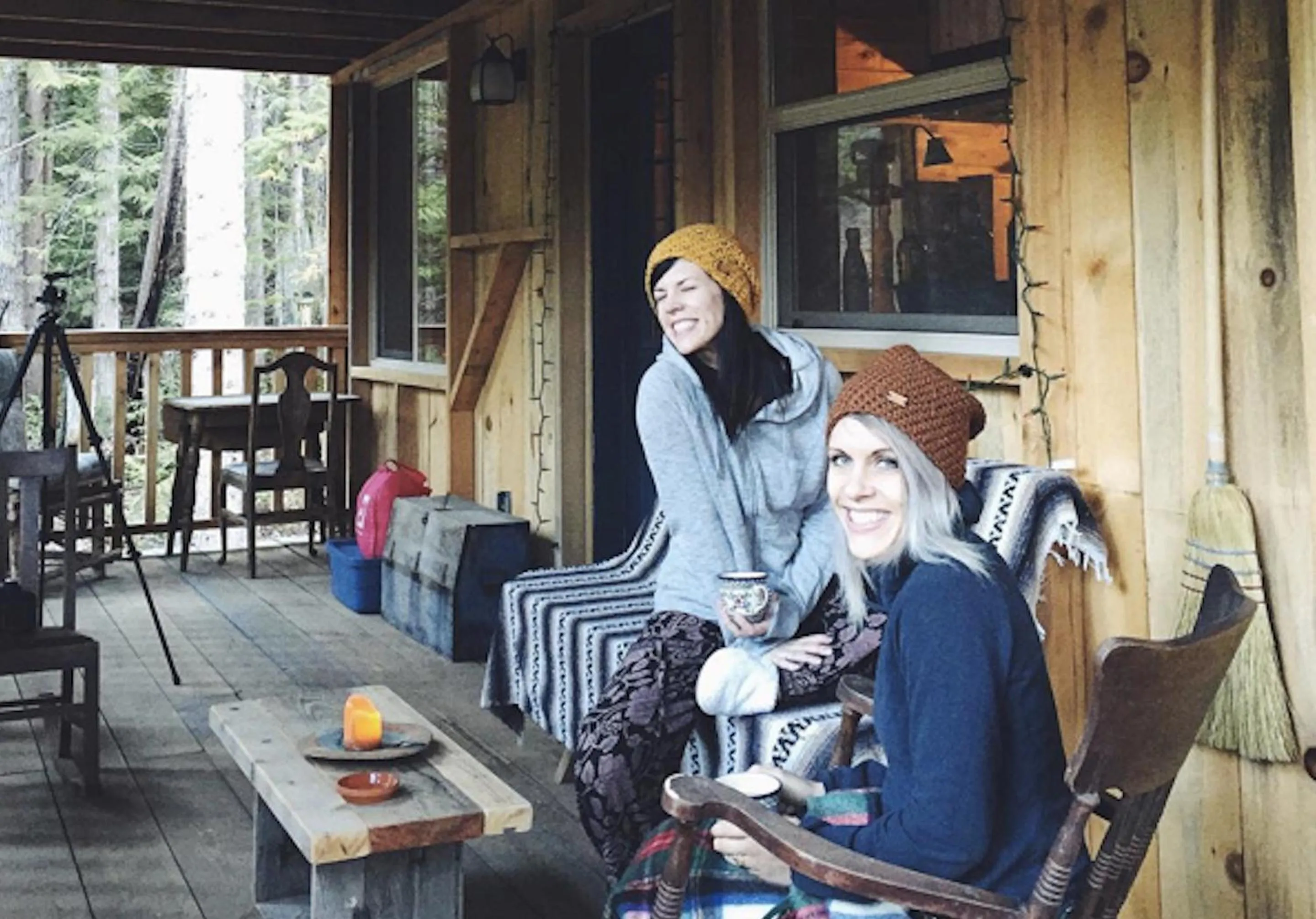 group of guests in Logden Lodge